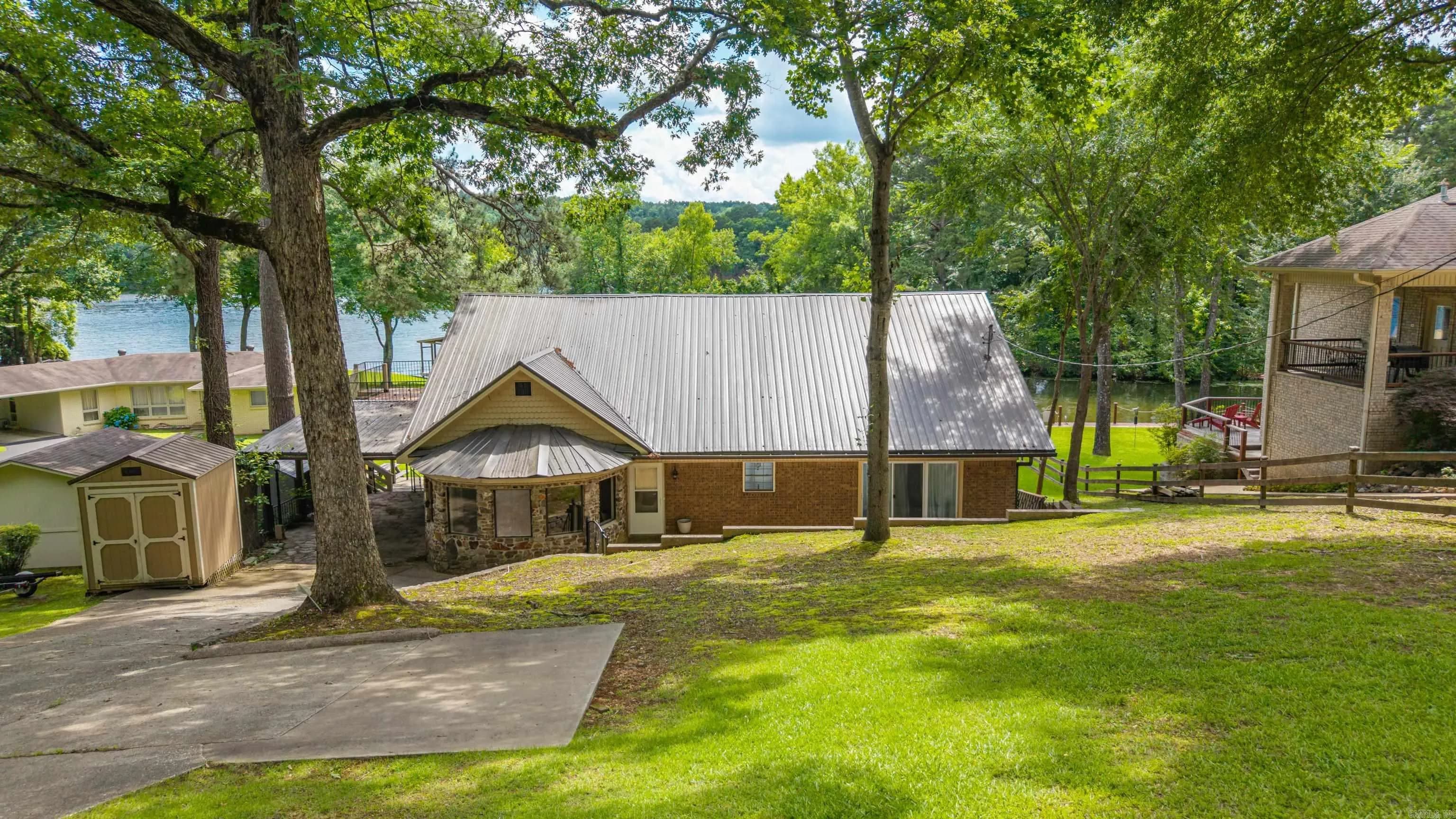 Property at 563  Kirschwood dr - Image 47