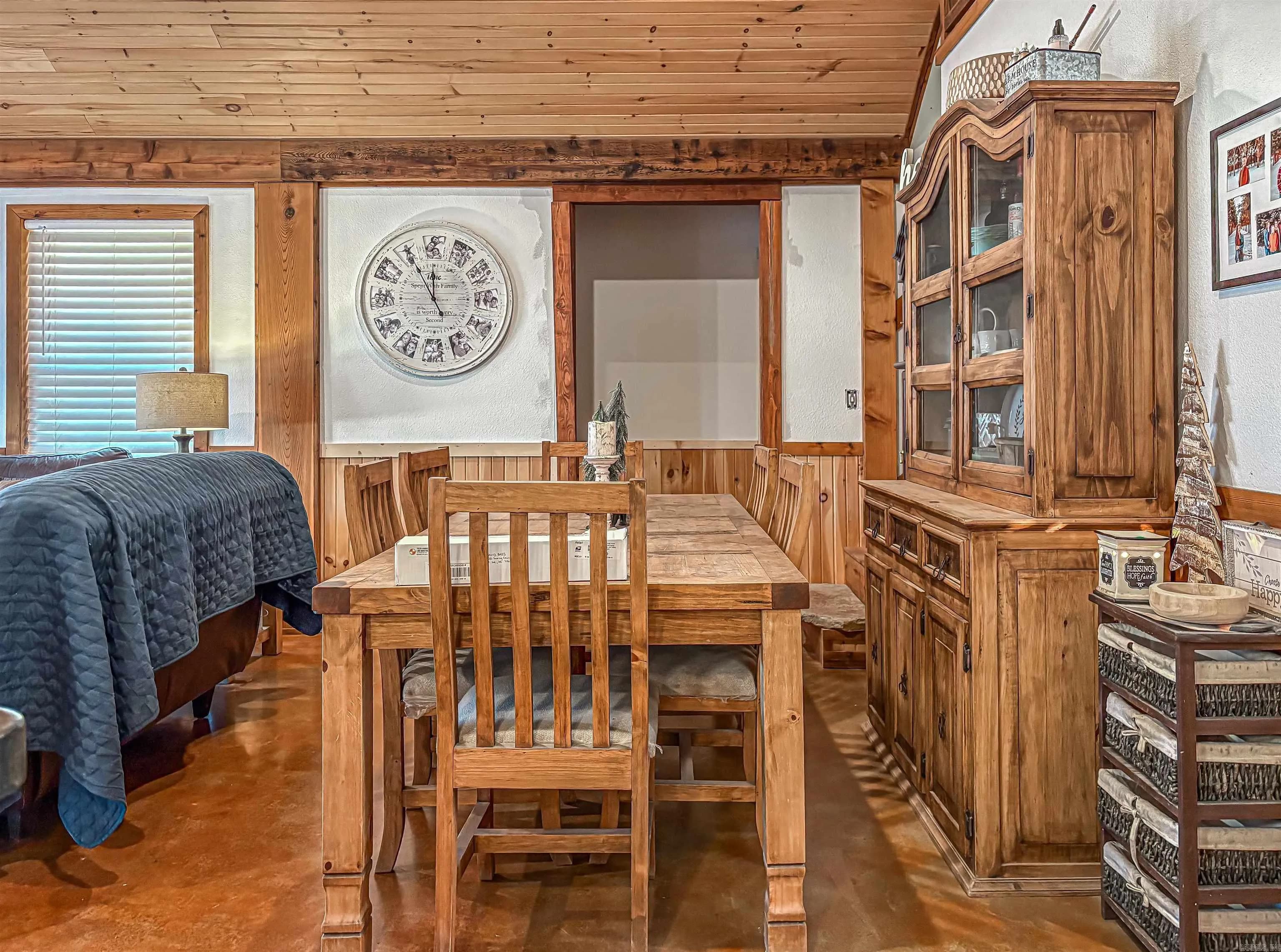 Property at 200  Searcy co. 423 - Image 18