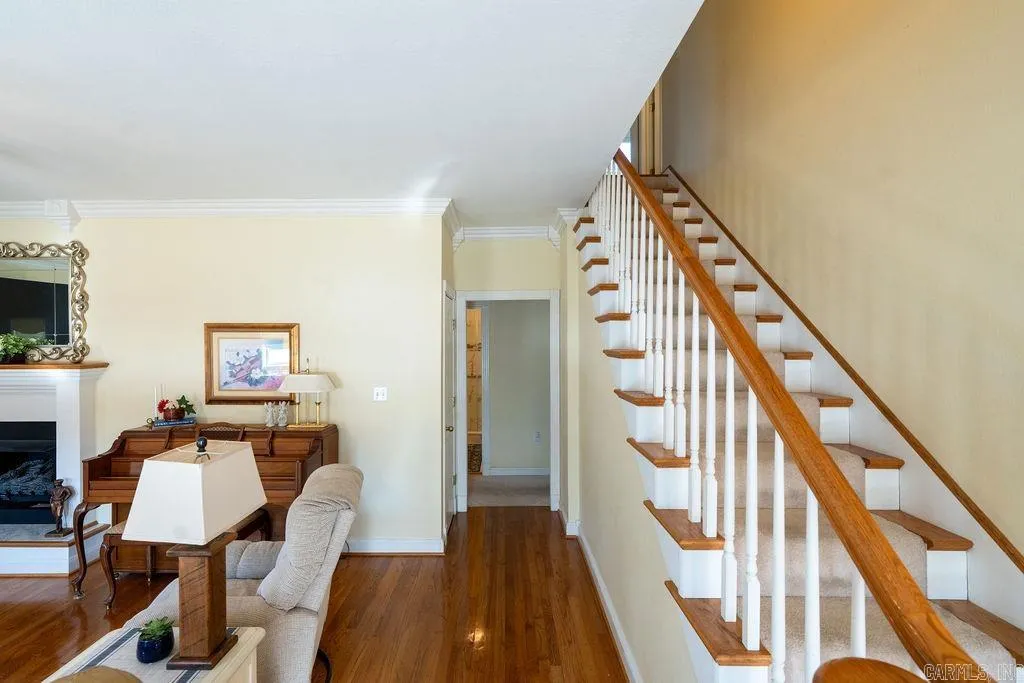 Property at 608  River oaks - Image 3