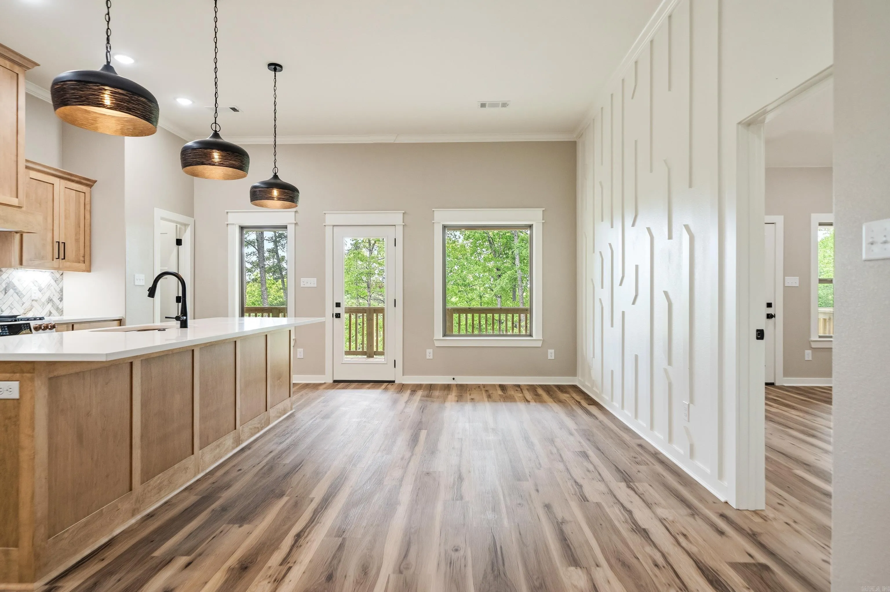 Property at 185  Woodview - Image 42