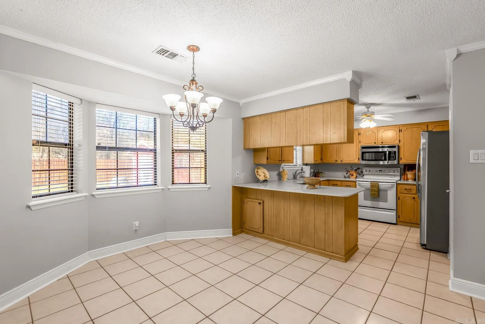 Property at 9  Stanwood - Image 15