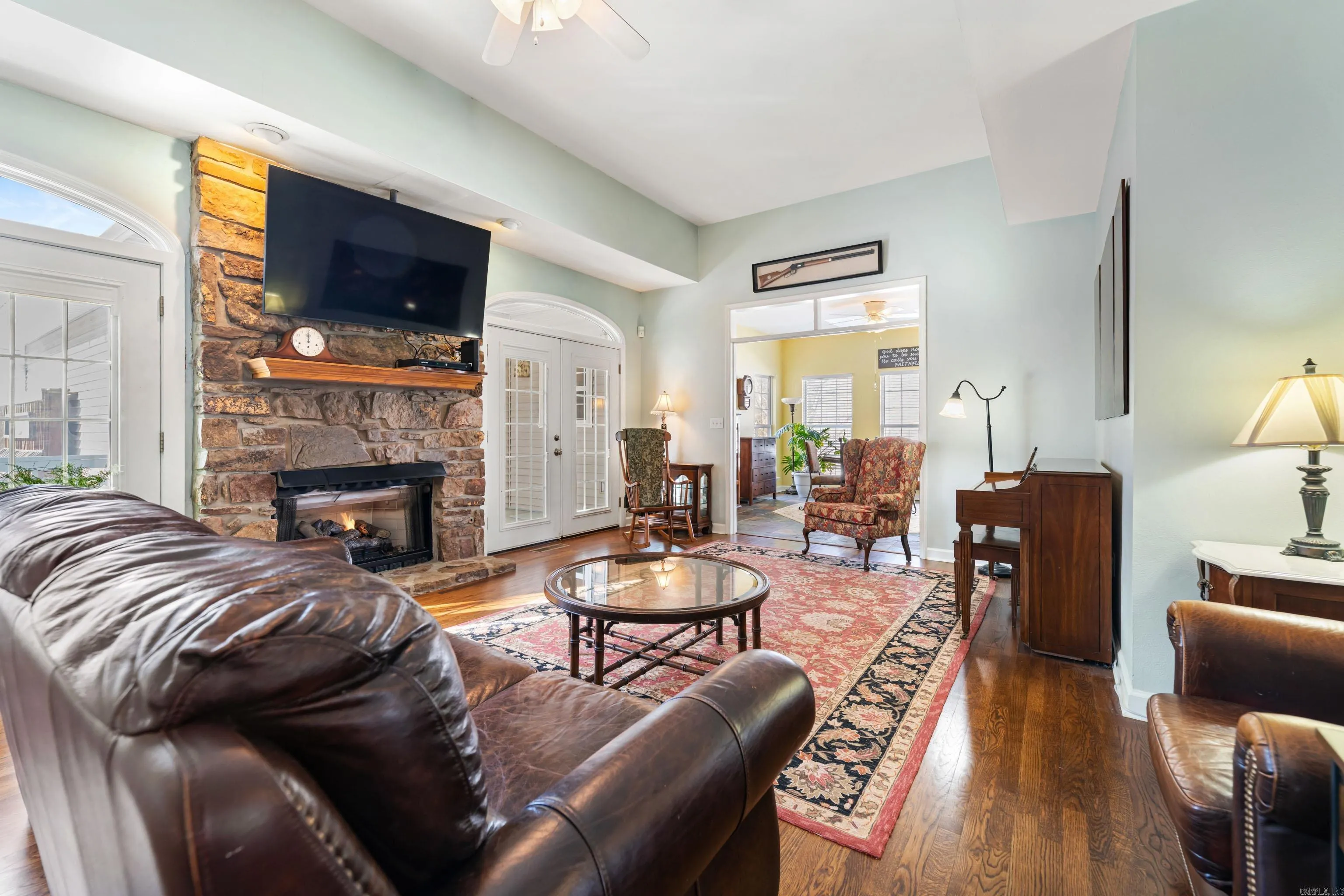 Property at 2510  Woodland bluff - Image 2