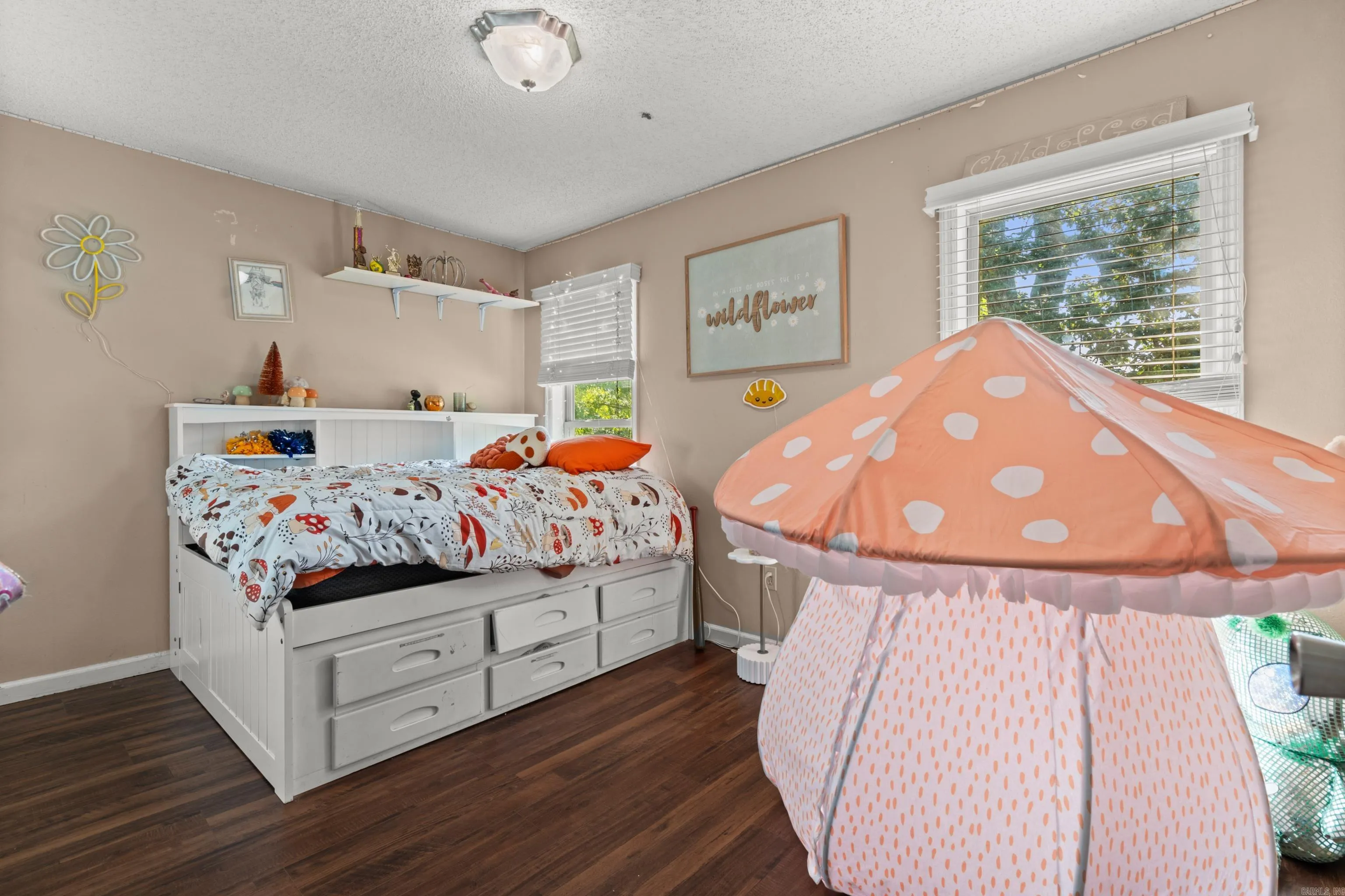 Property at 231  Independence dr - Image 23