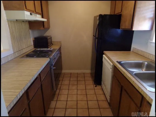 Property at 508  Green mountain circle # 80 - Image 6