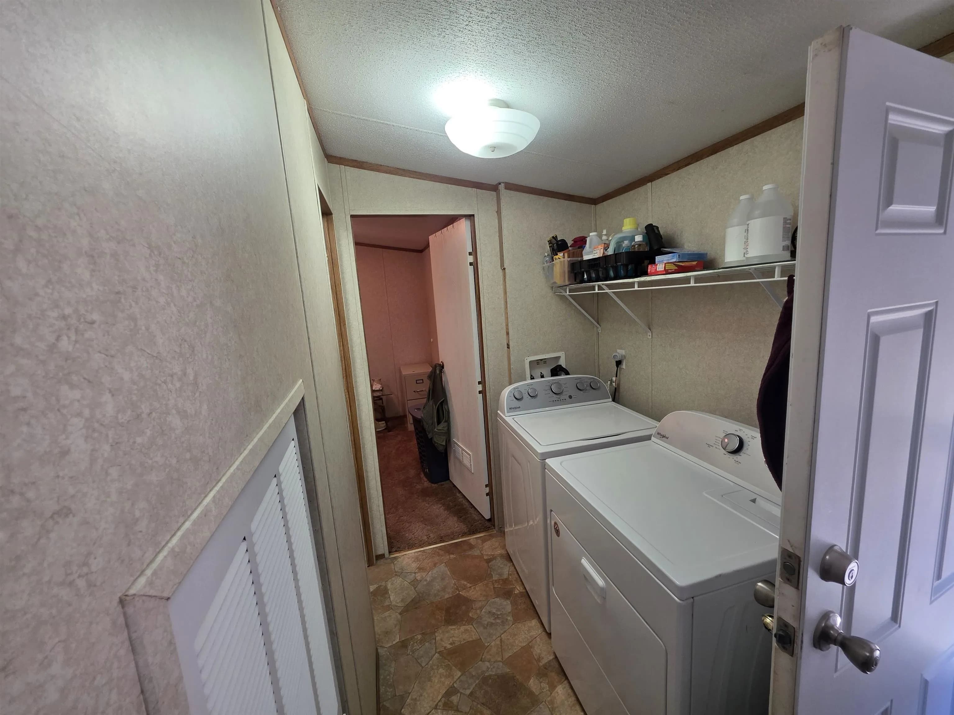 Property at 22  Tonsue - Image 30