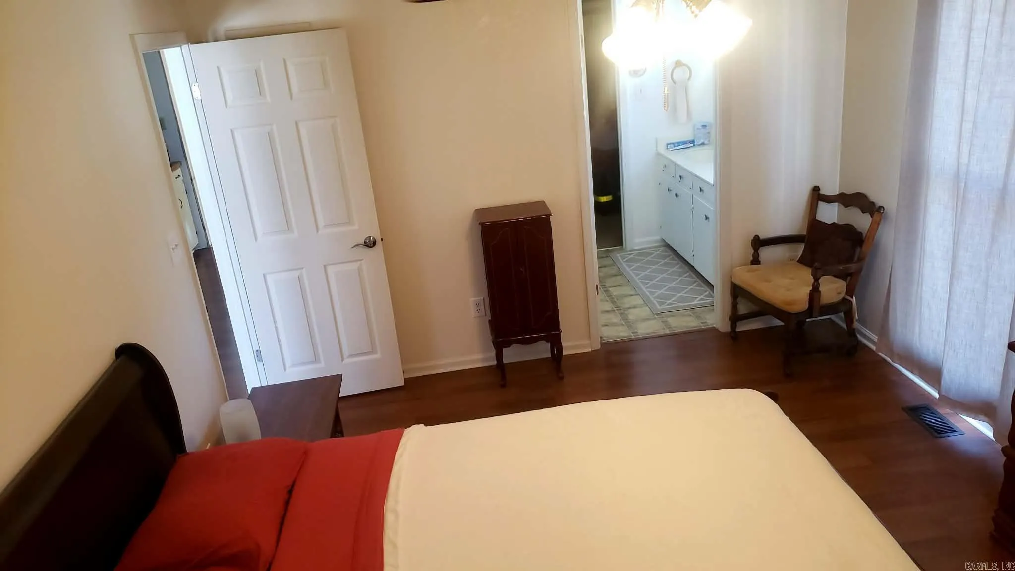 Property at 139  Garden - Image 12