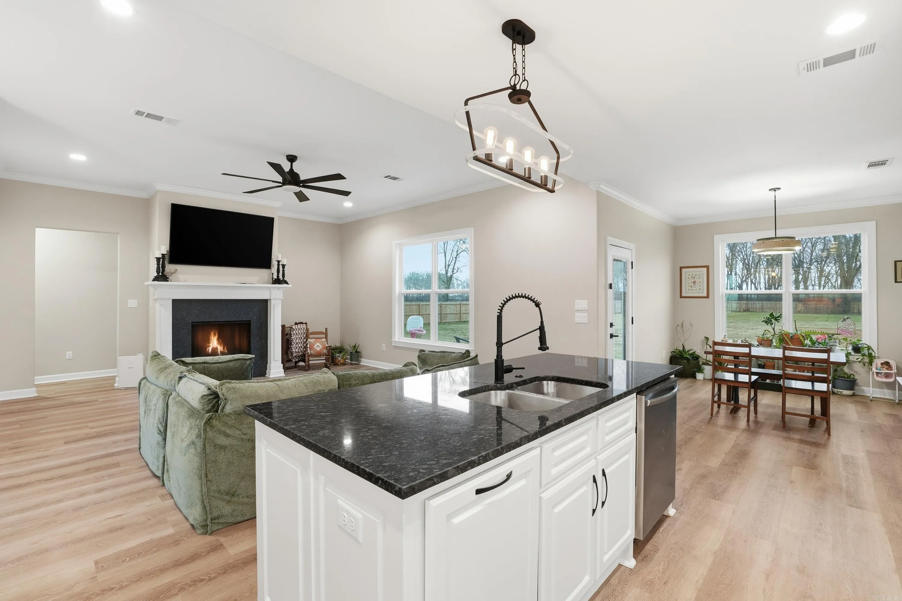 Property at 13423  Smarty jones - Image 16