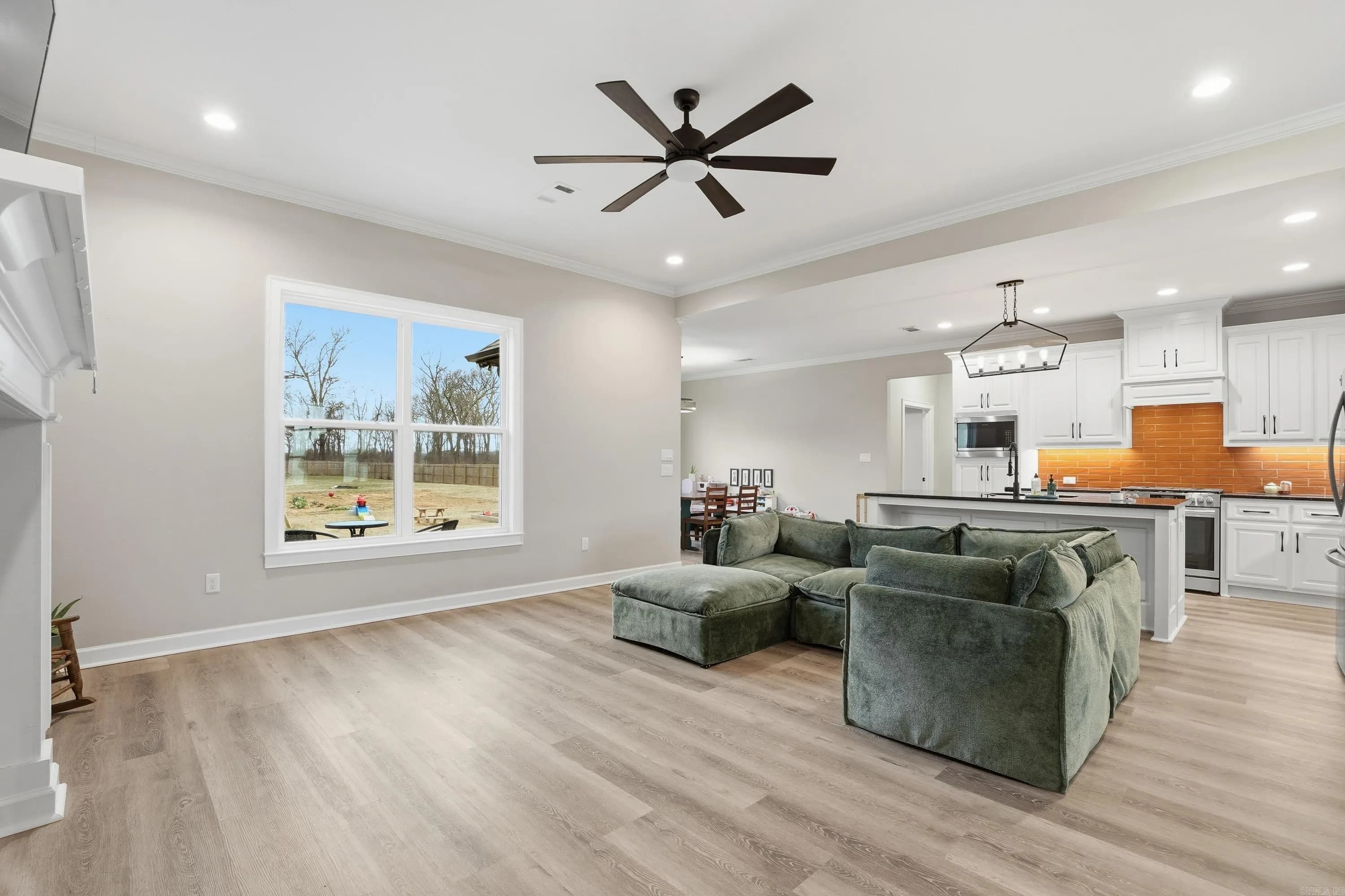 Property at 13423  Smarty jones - Image 10