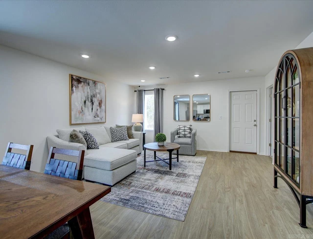 Property at 215  Stone canyon - Image 5