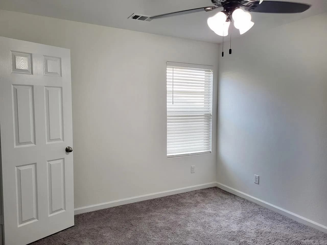 Property at 4909  Prospector - Image 17