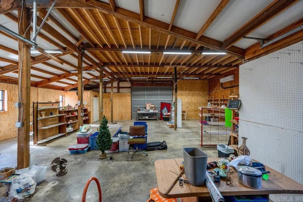 Property at 4625 & 4621  Heber springs - Image 8