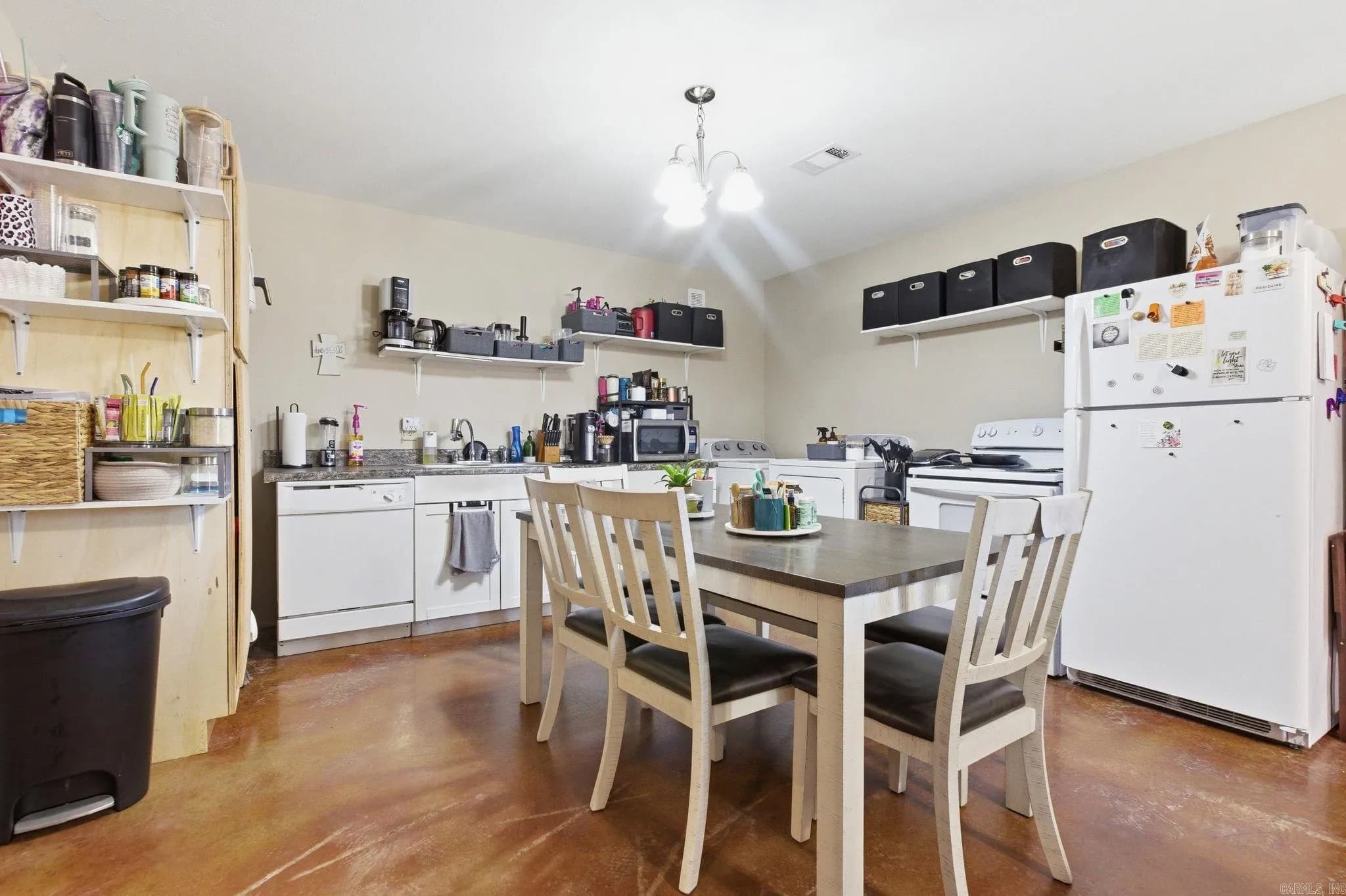 Property at 21650  Pleasant - Image 36