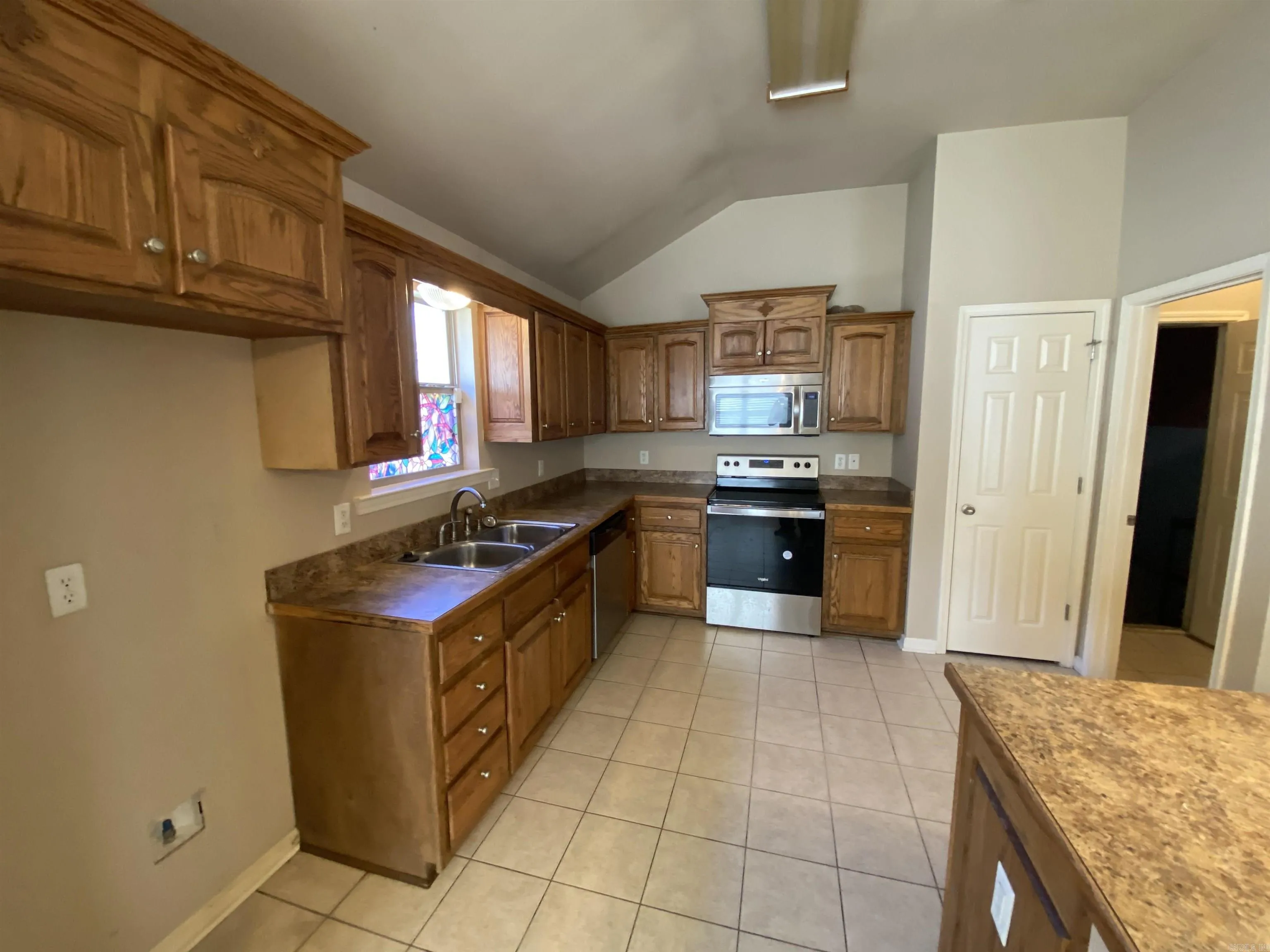 Property at 1906  Leander - Image 6