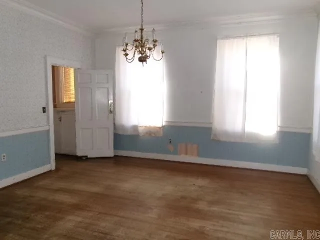 Property at 402 W Martin - Image 2