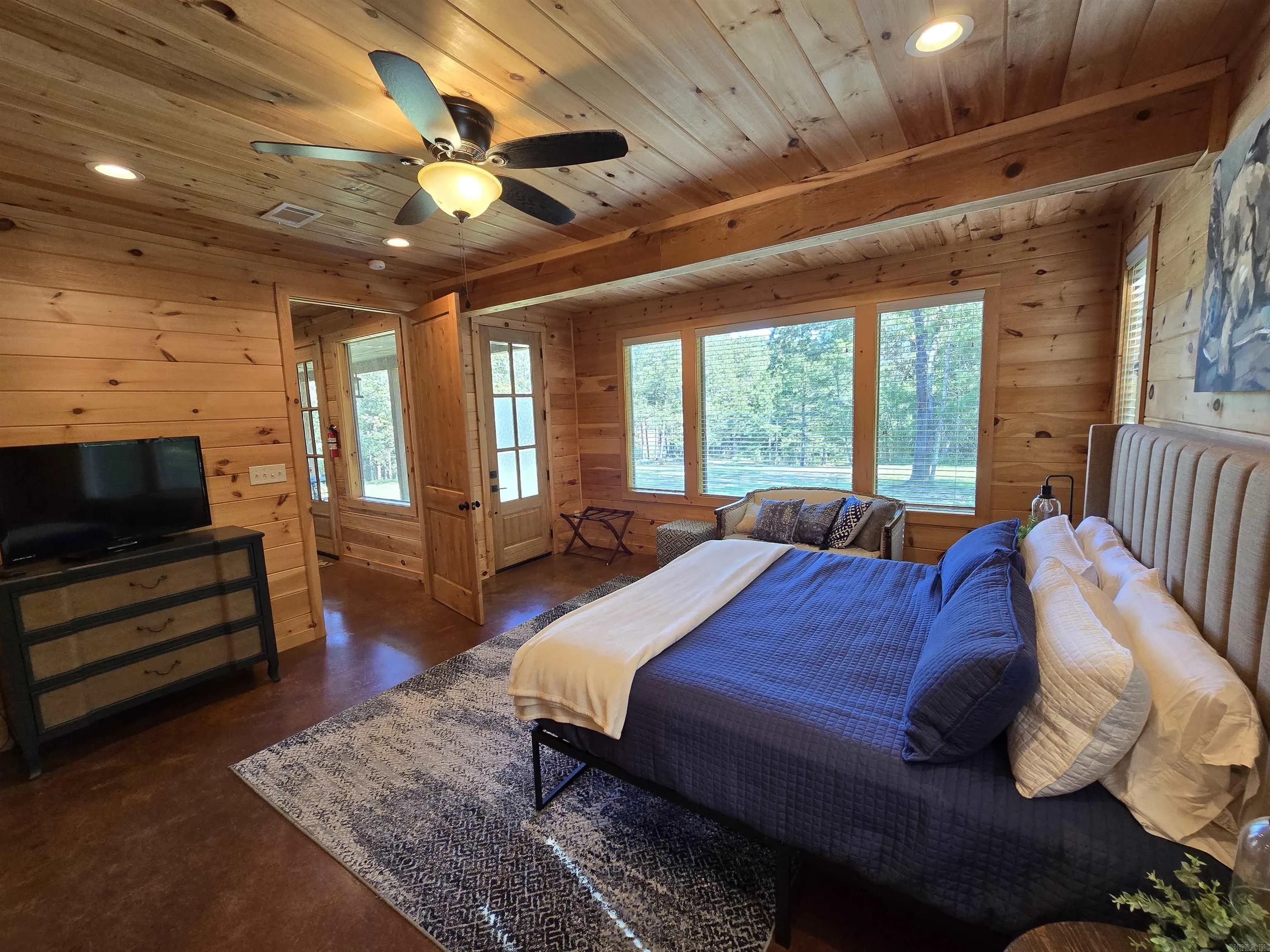 Property at 3193  Brownsville - Image 17