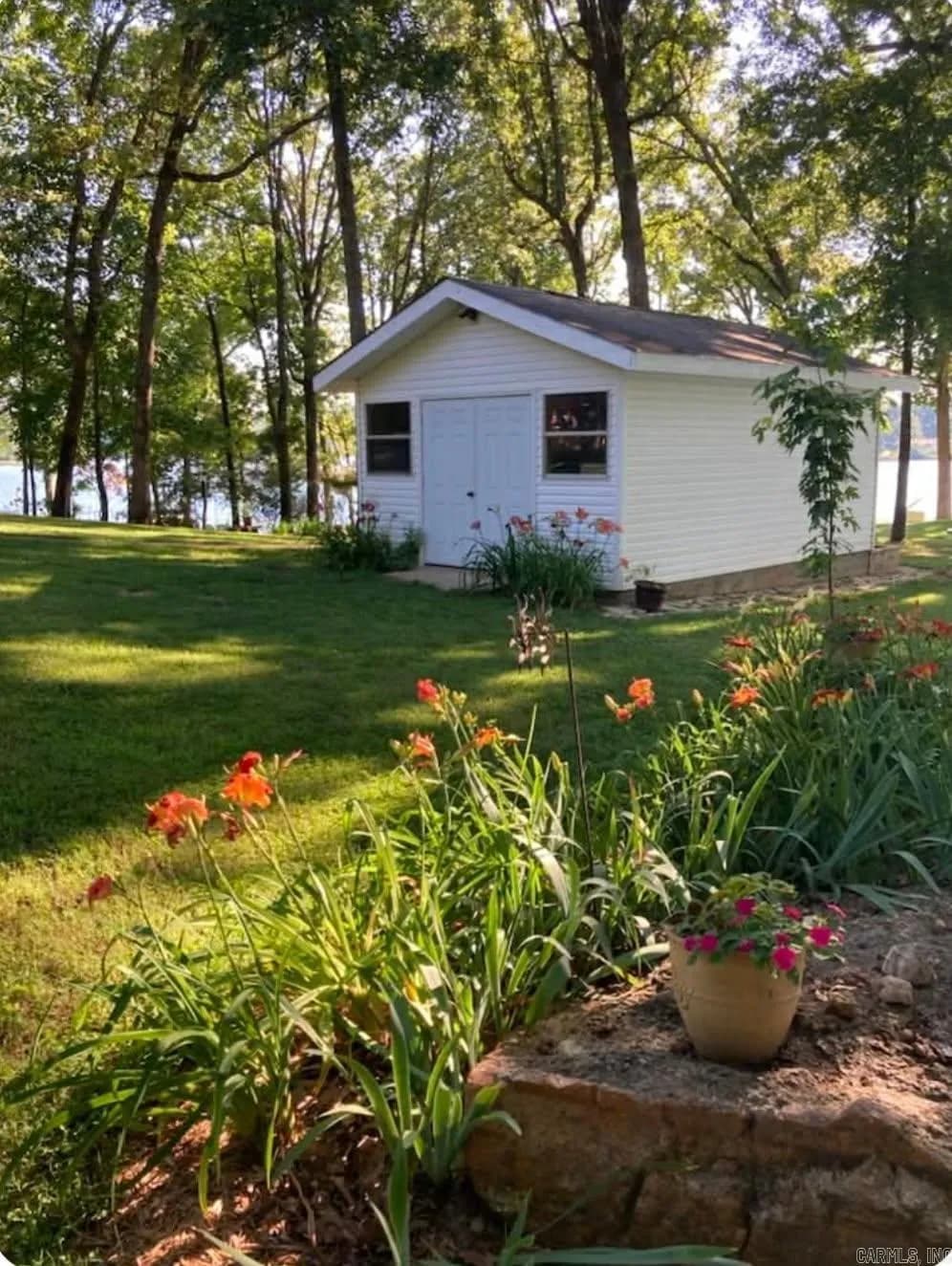 Property at 1207  Edgewater - Image 47