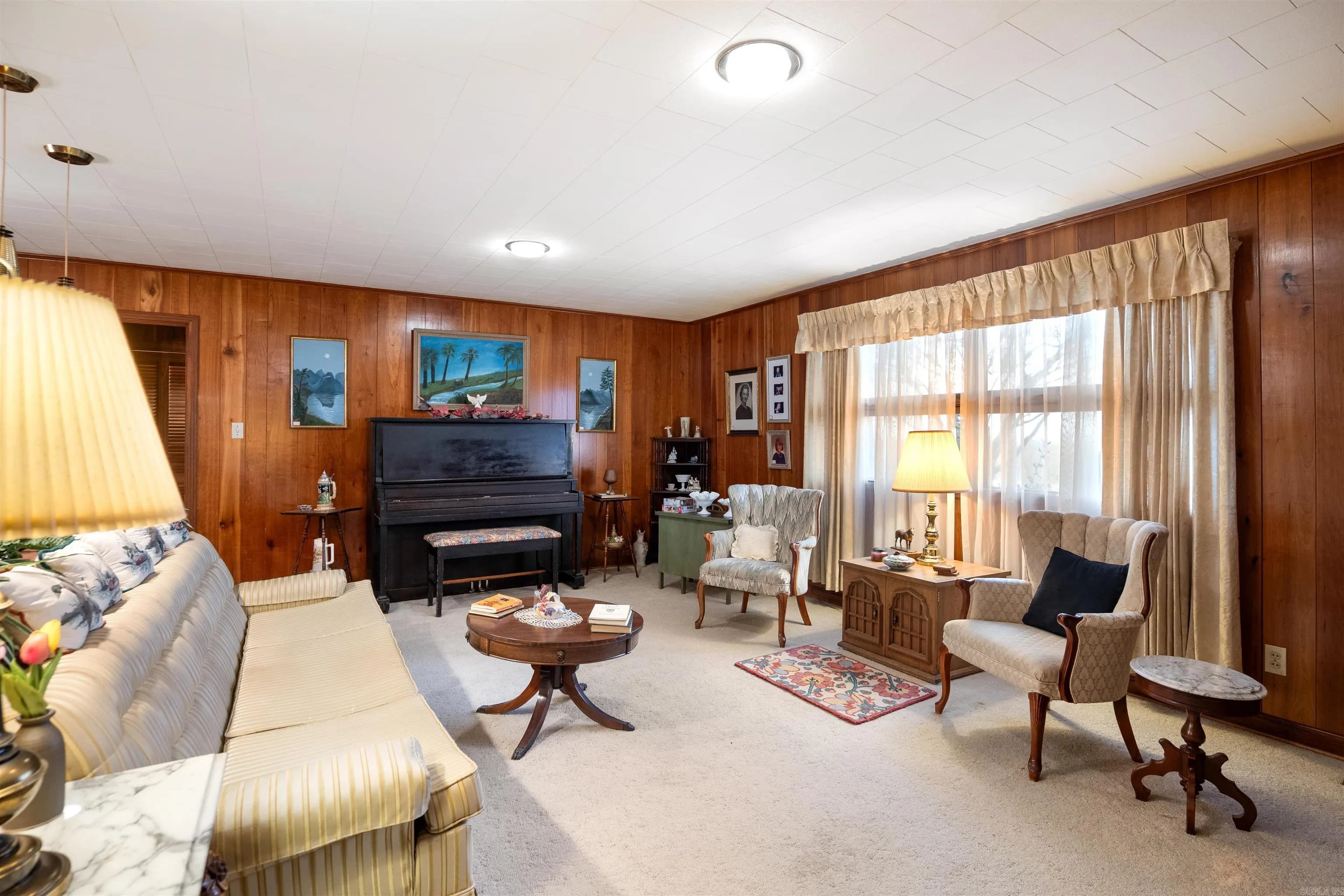 Property at 414  Ridgecrest - Image 6