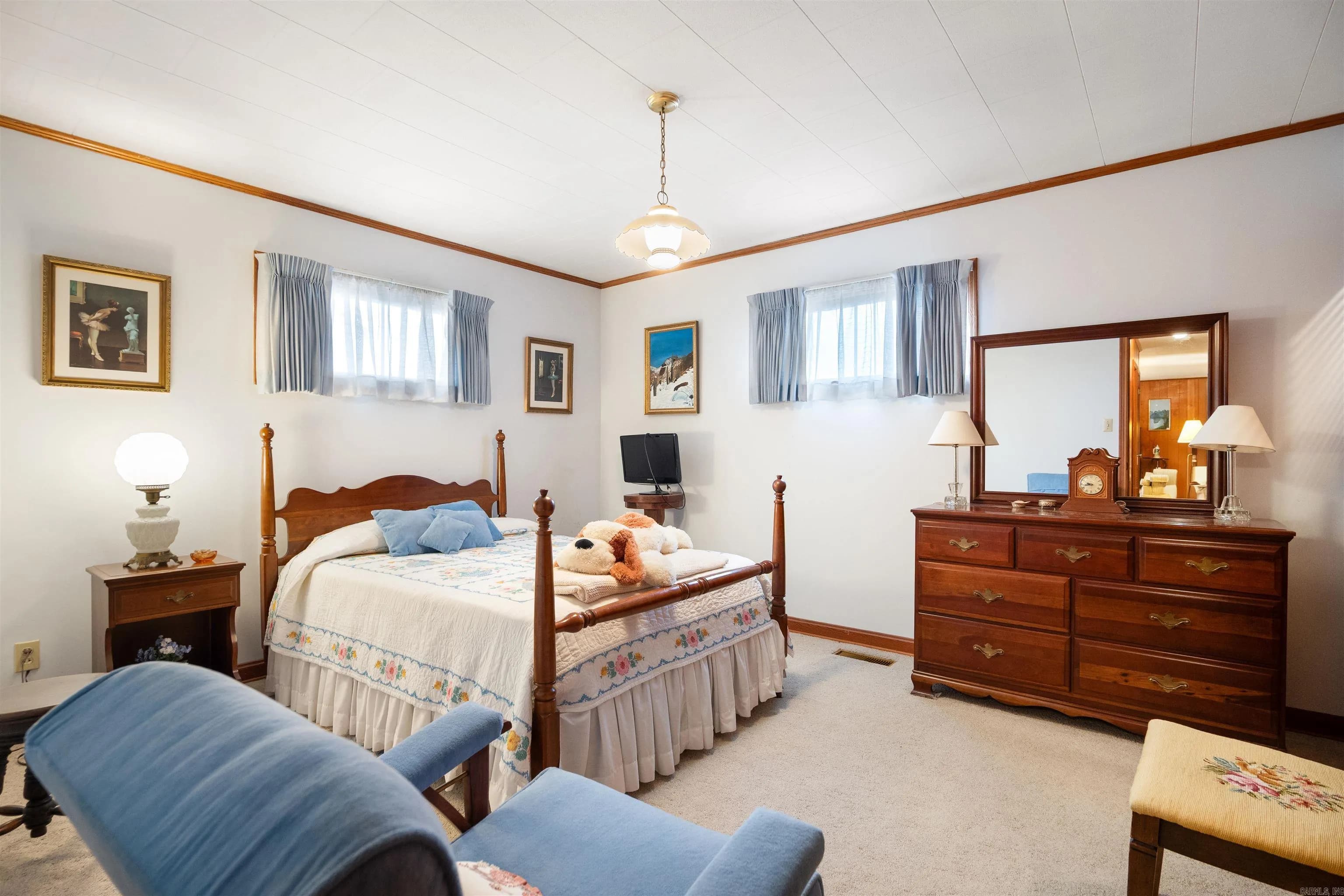 Property at 414  Ridgecrest - Image 17