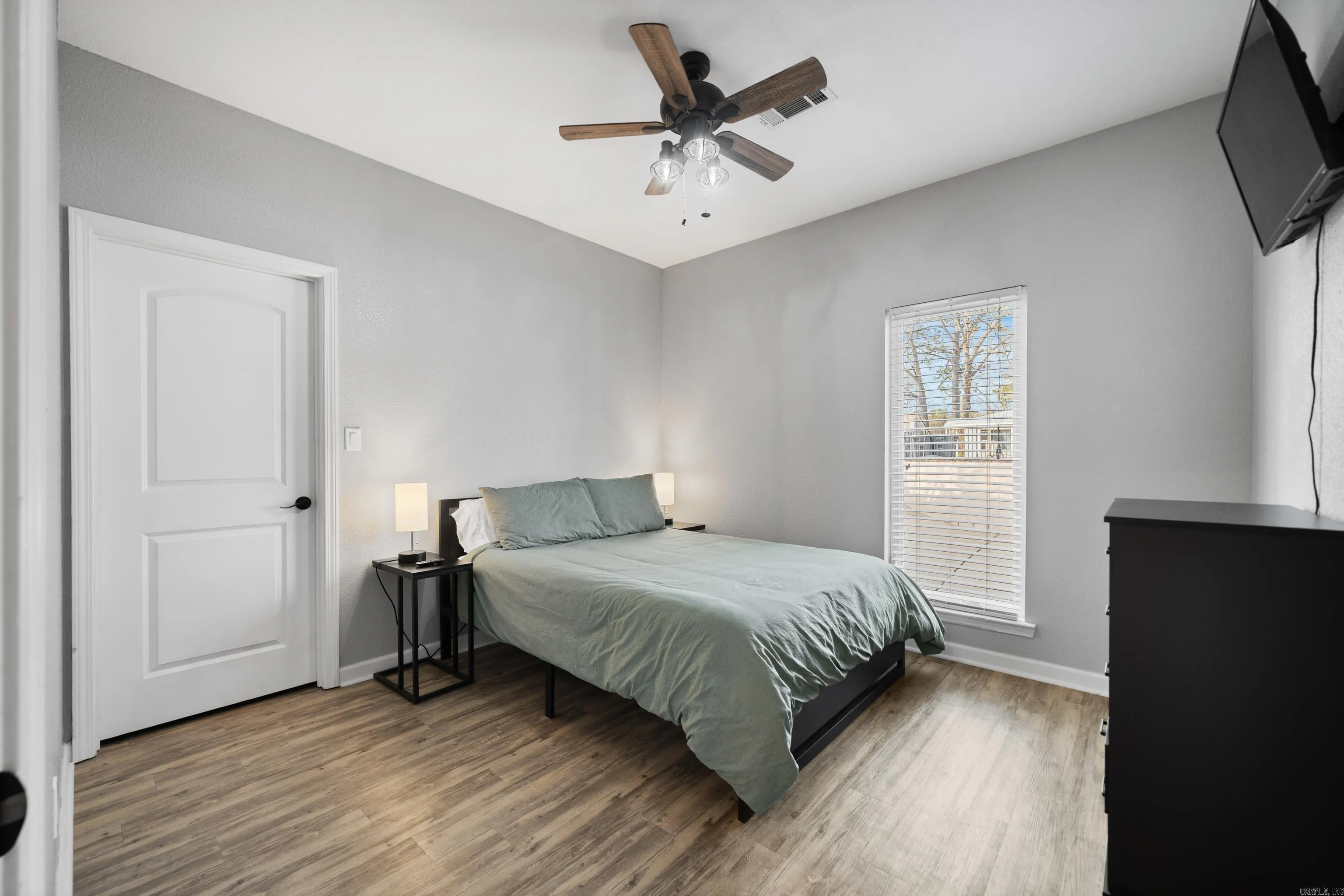 Property at 122  Chambers, A - Image 28