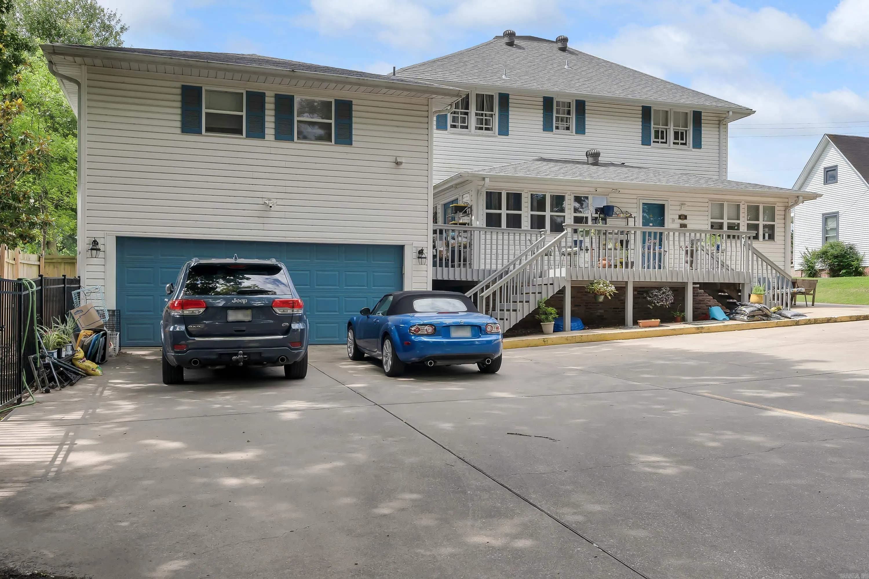 Property at 611 W Court - Image 48