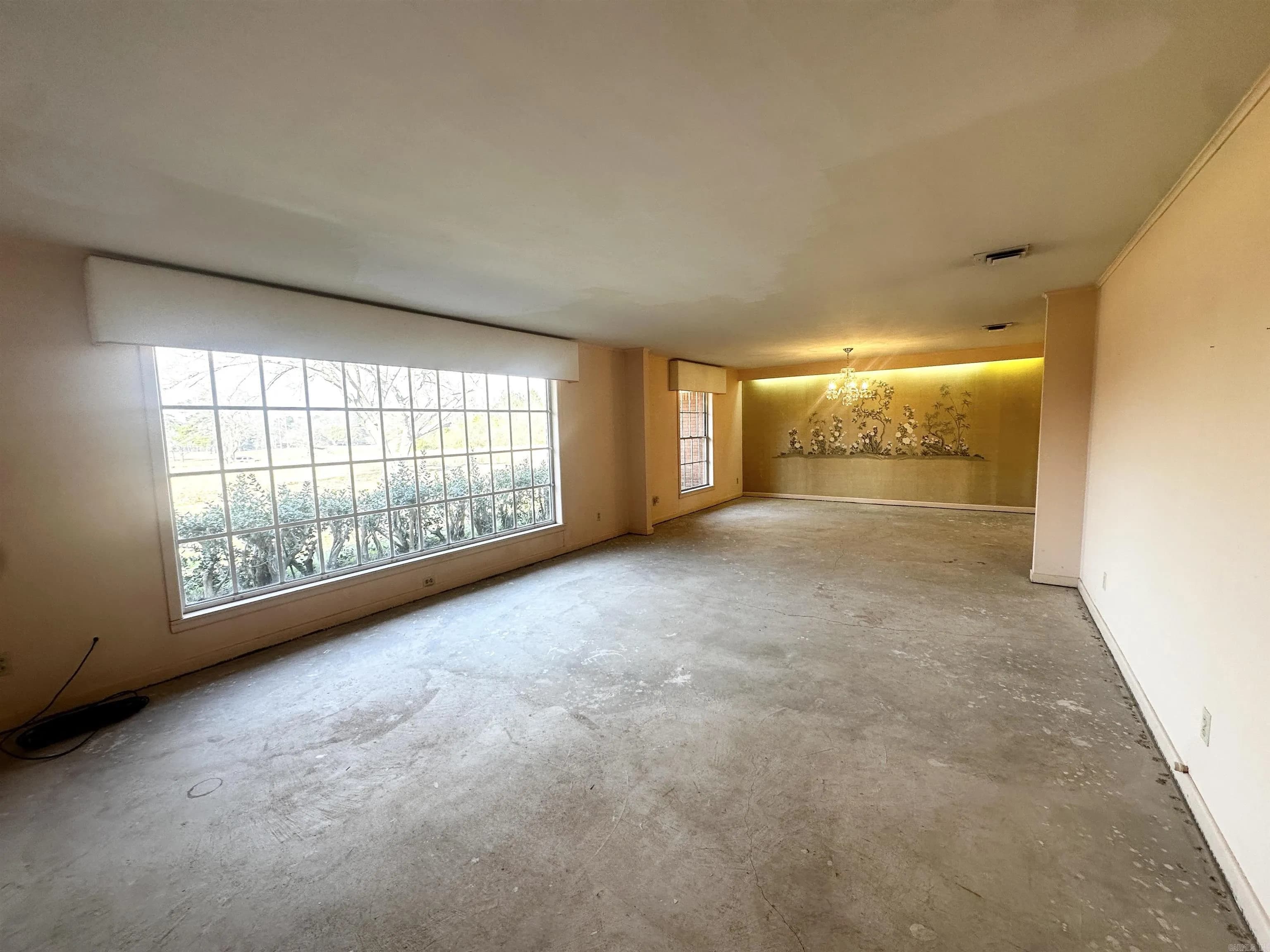 Property at 1408 E Main st. - Image 4