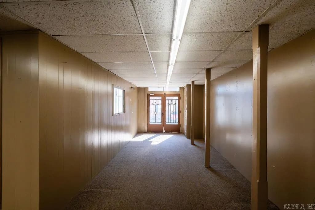 Property at 207 W Arch - Image 24