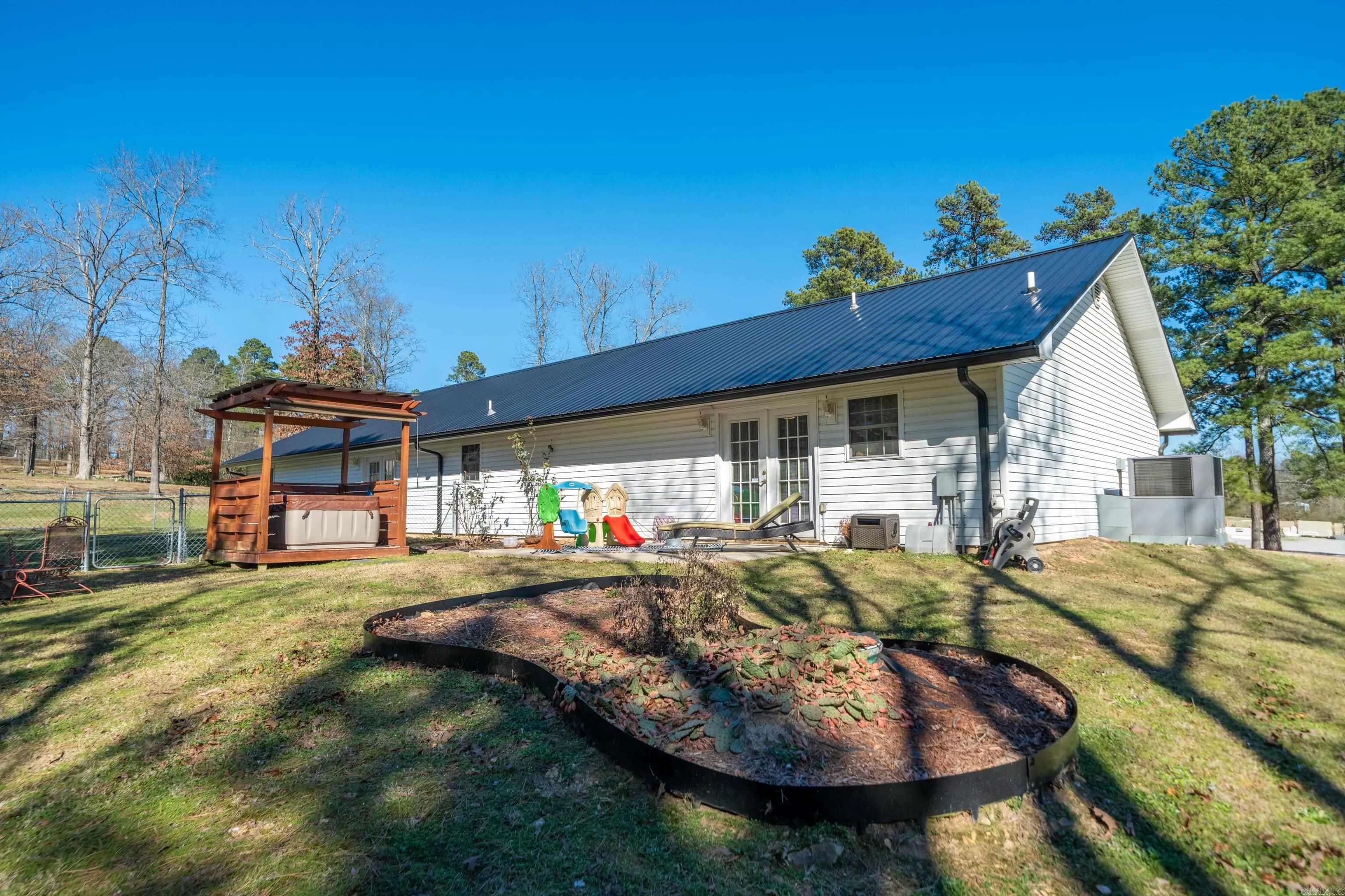 Property at 230 S Ross maddox - Image 34