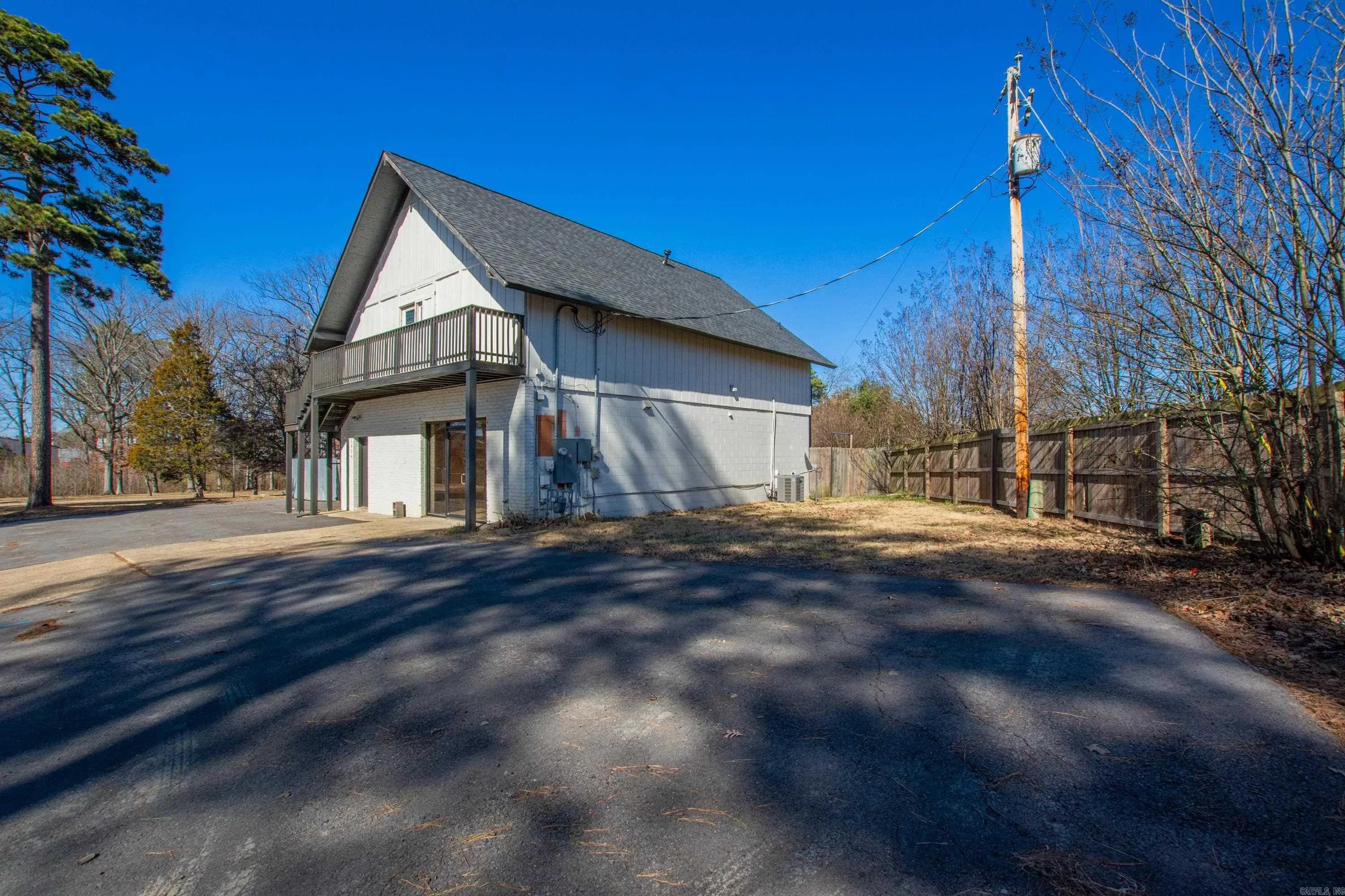 Property at 1904  Evans loop - Image 48