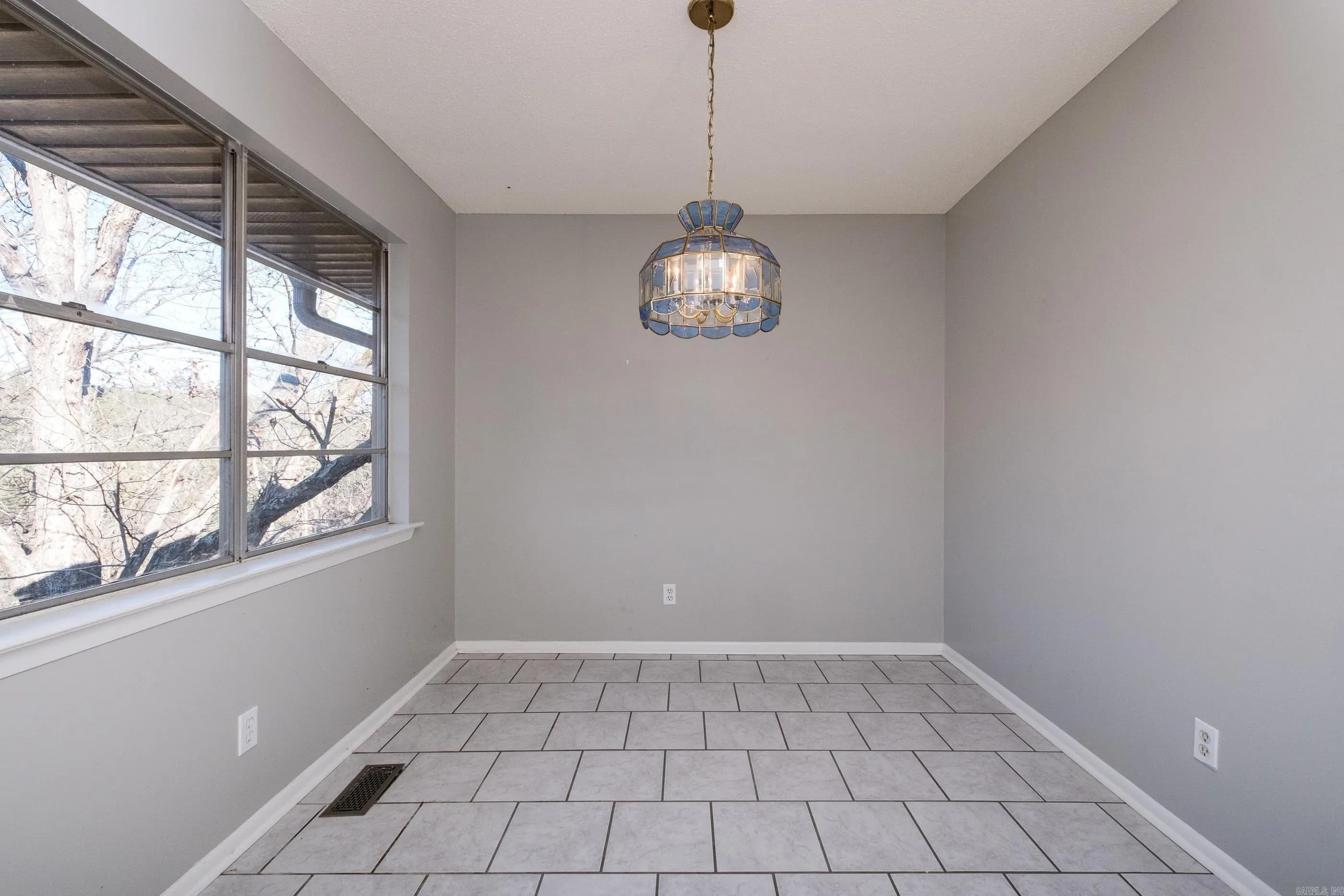 Property at 11480  Bainbridge - Image 23