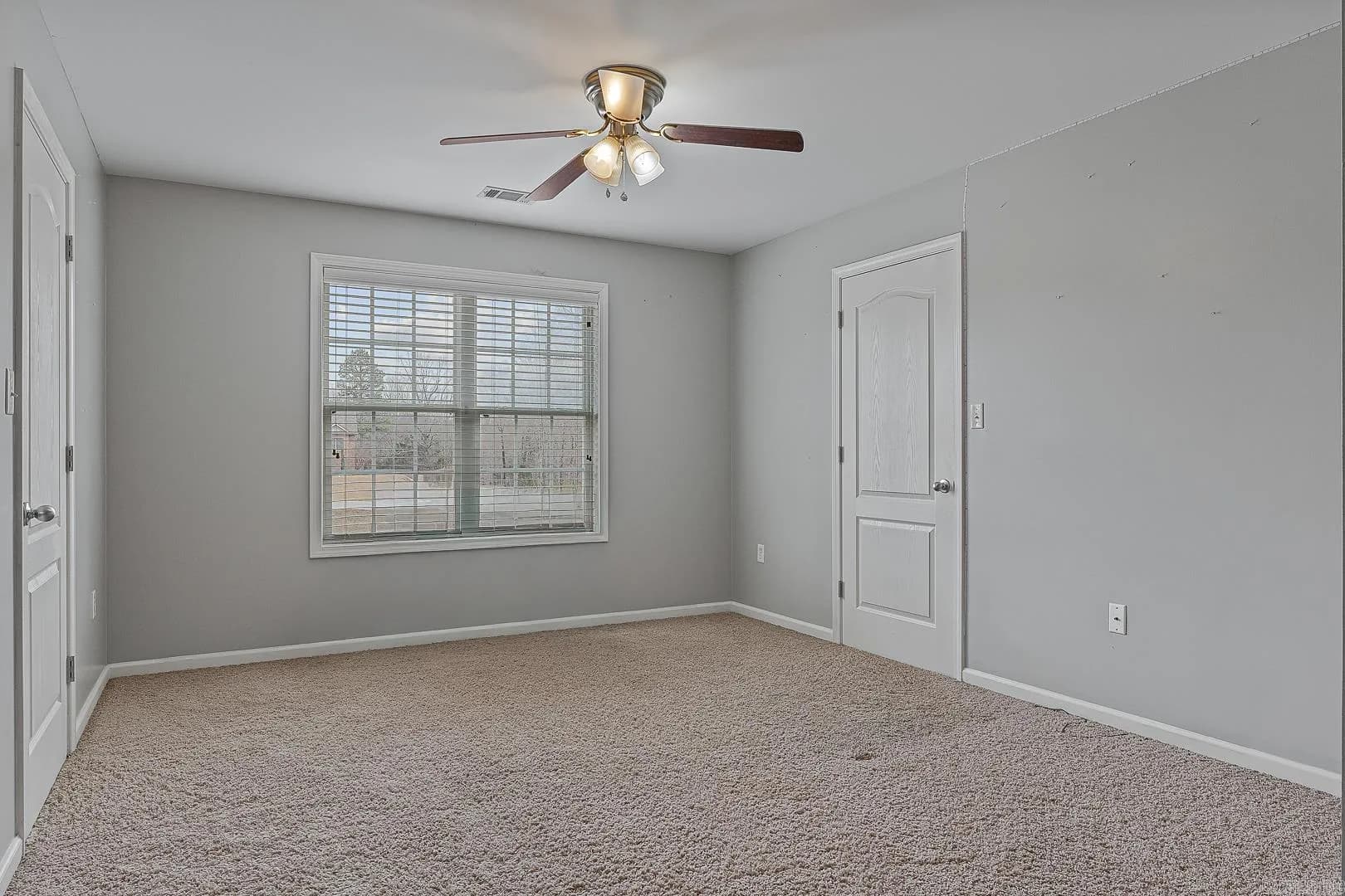 Property at 3104  Bronze leaf - Image 27
