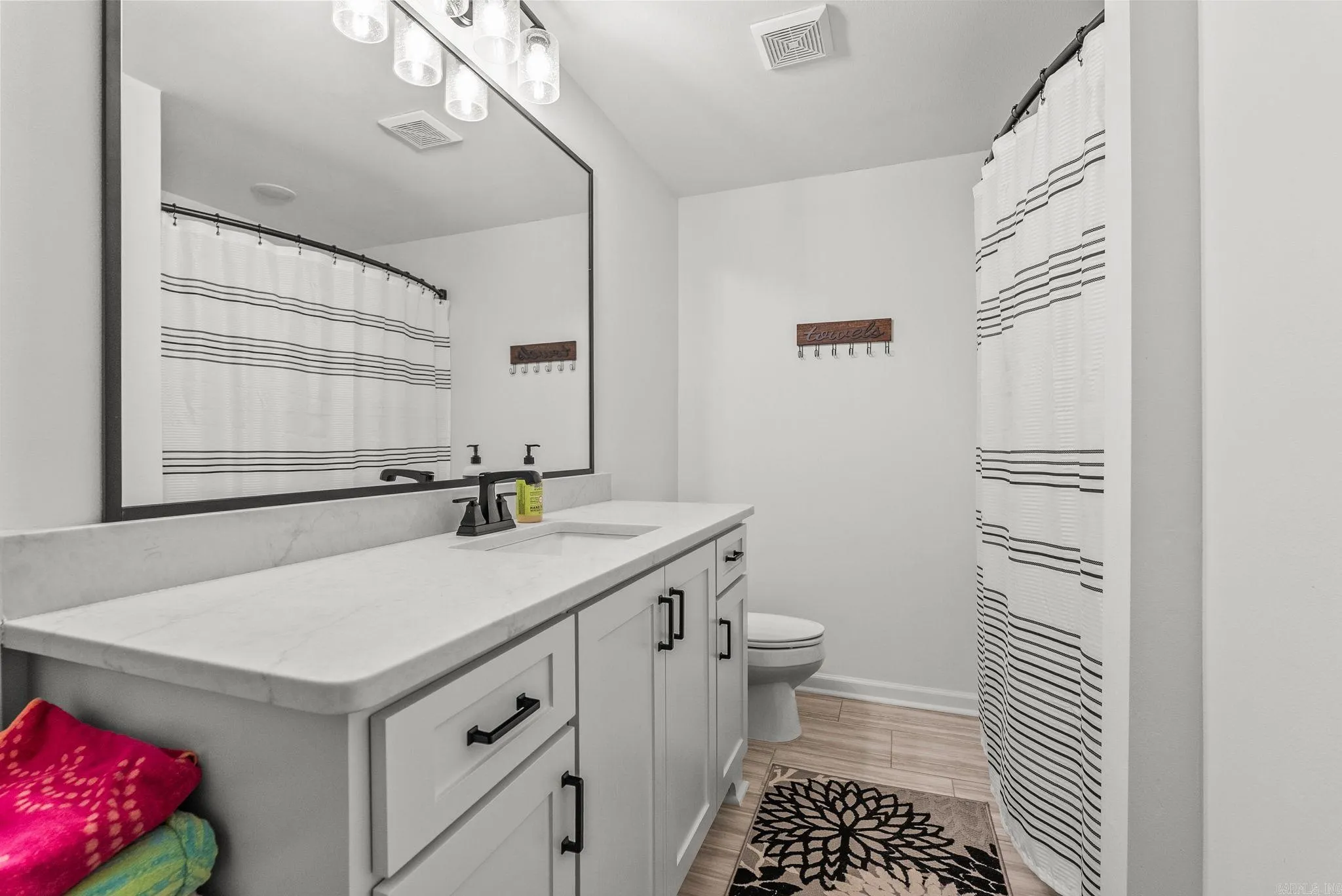 Property at 8507  Buck - Image 35