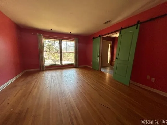 Property at 6112  Evergreen - Image 11
