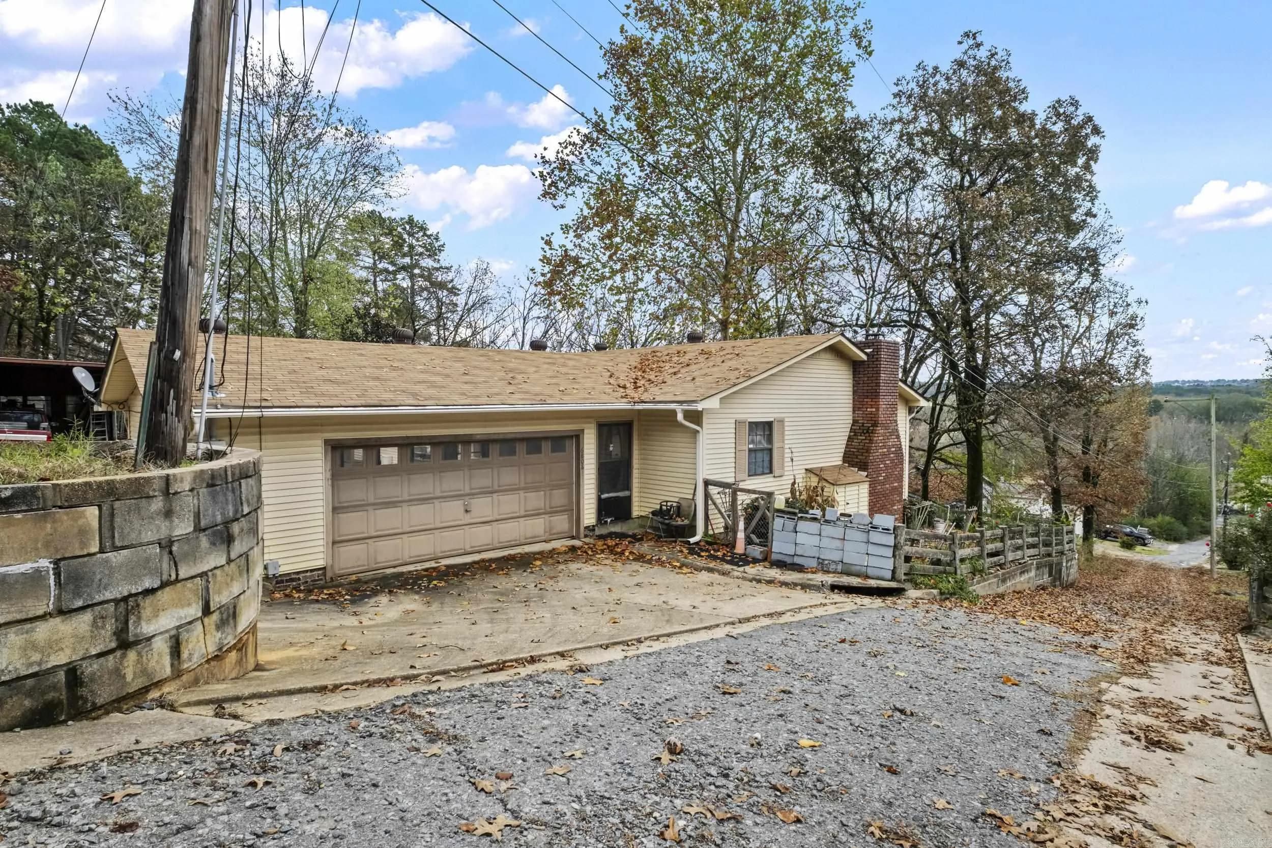 Property at 6808  Pryer - Image 3
