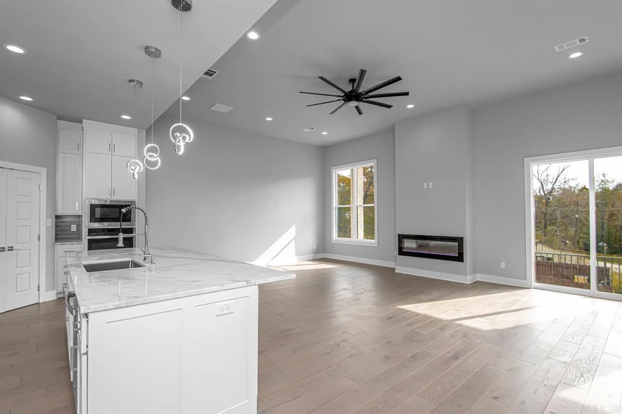 Property at 201  Kanis ridge - Image 5