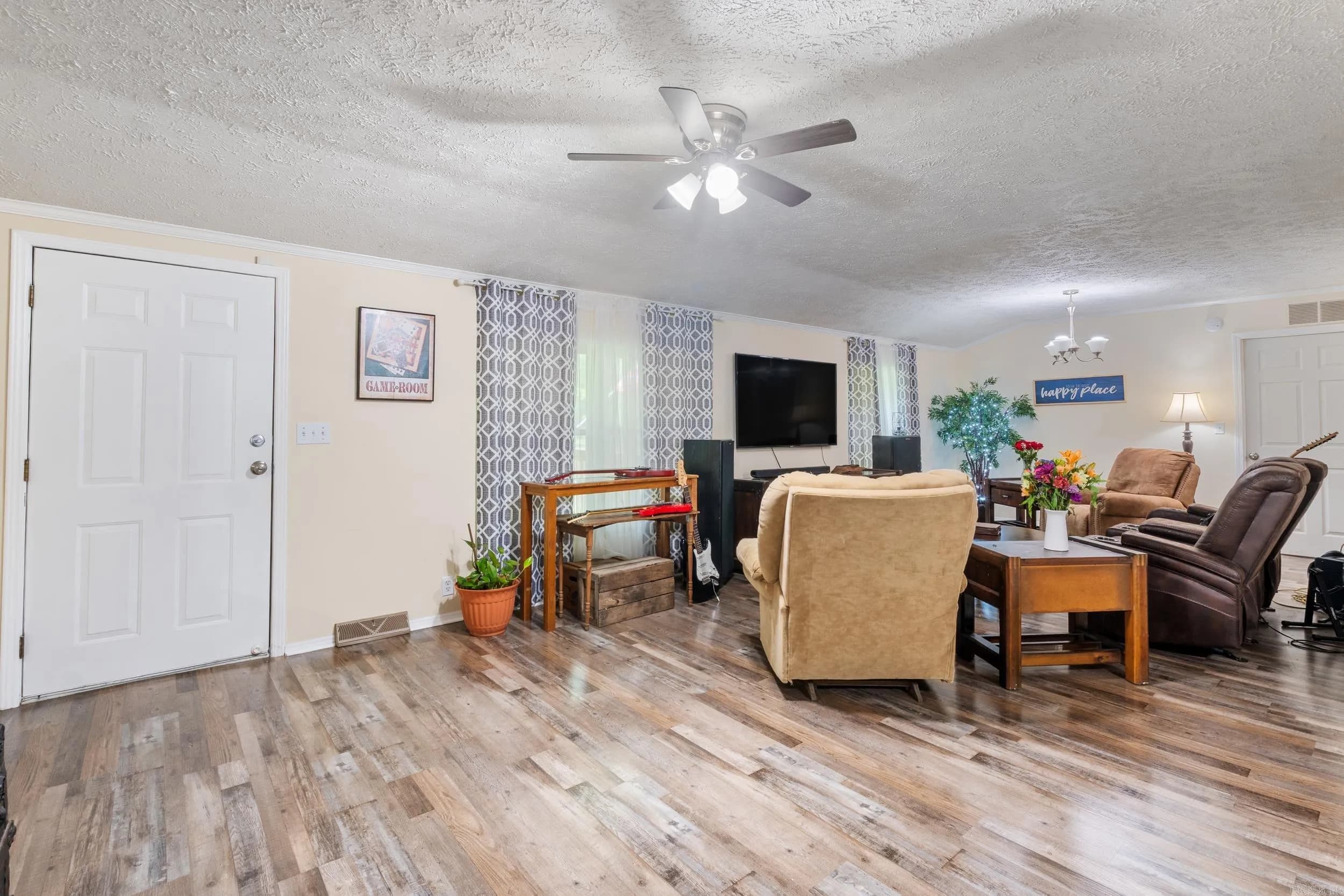 Property at 186  Shafer - Image 19