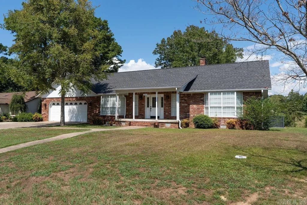 Property at 602  Edgewater - Image 47