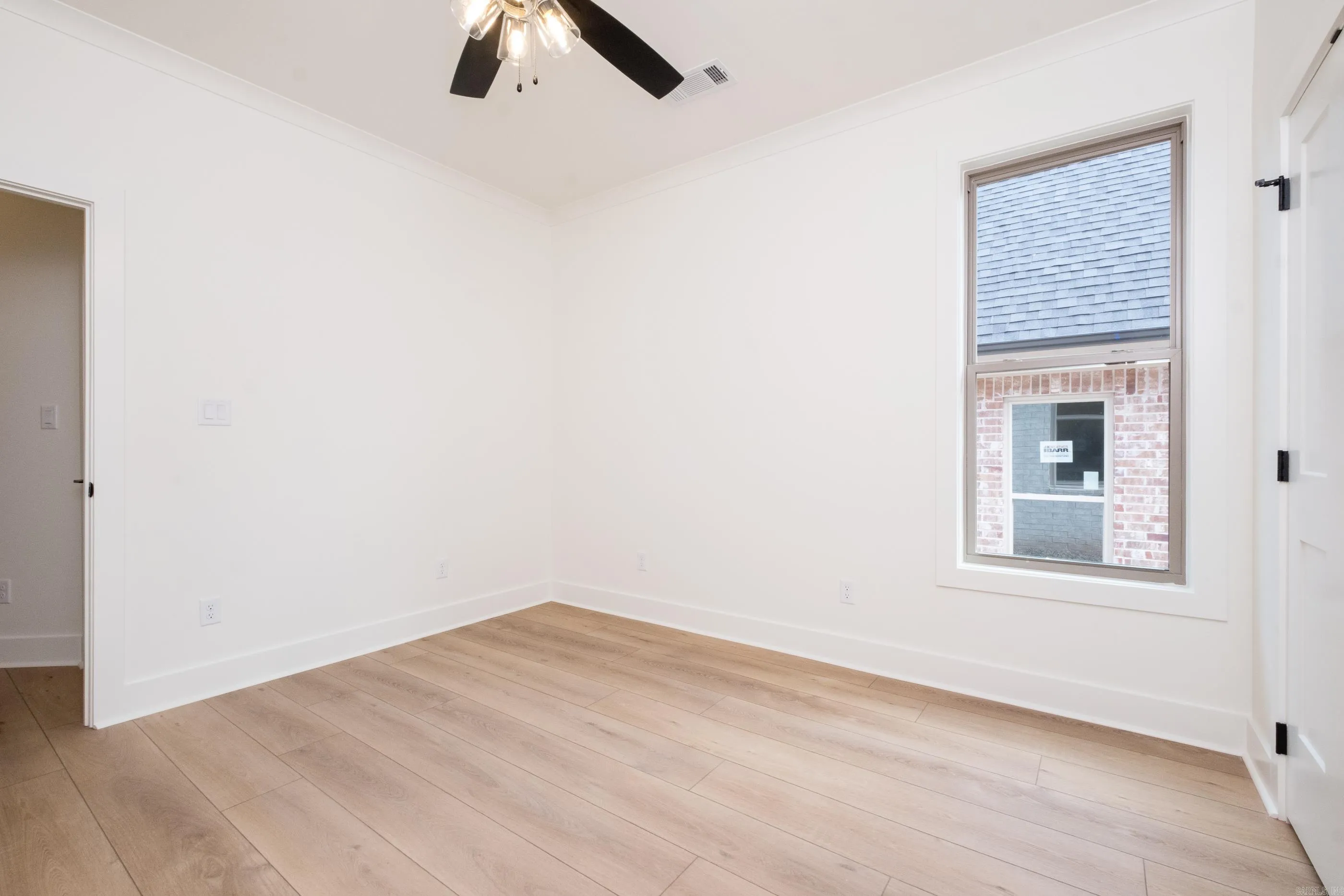 Property at 22  Driftwood - Image 21