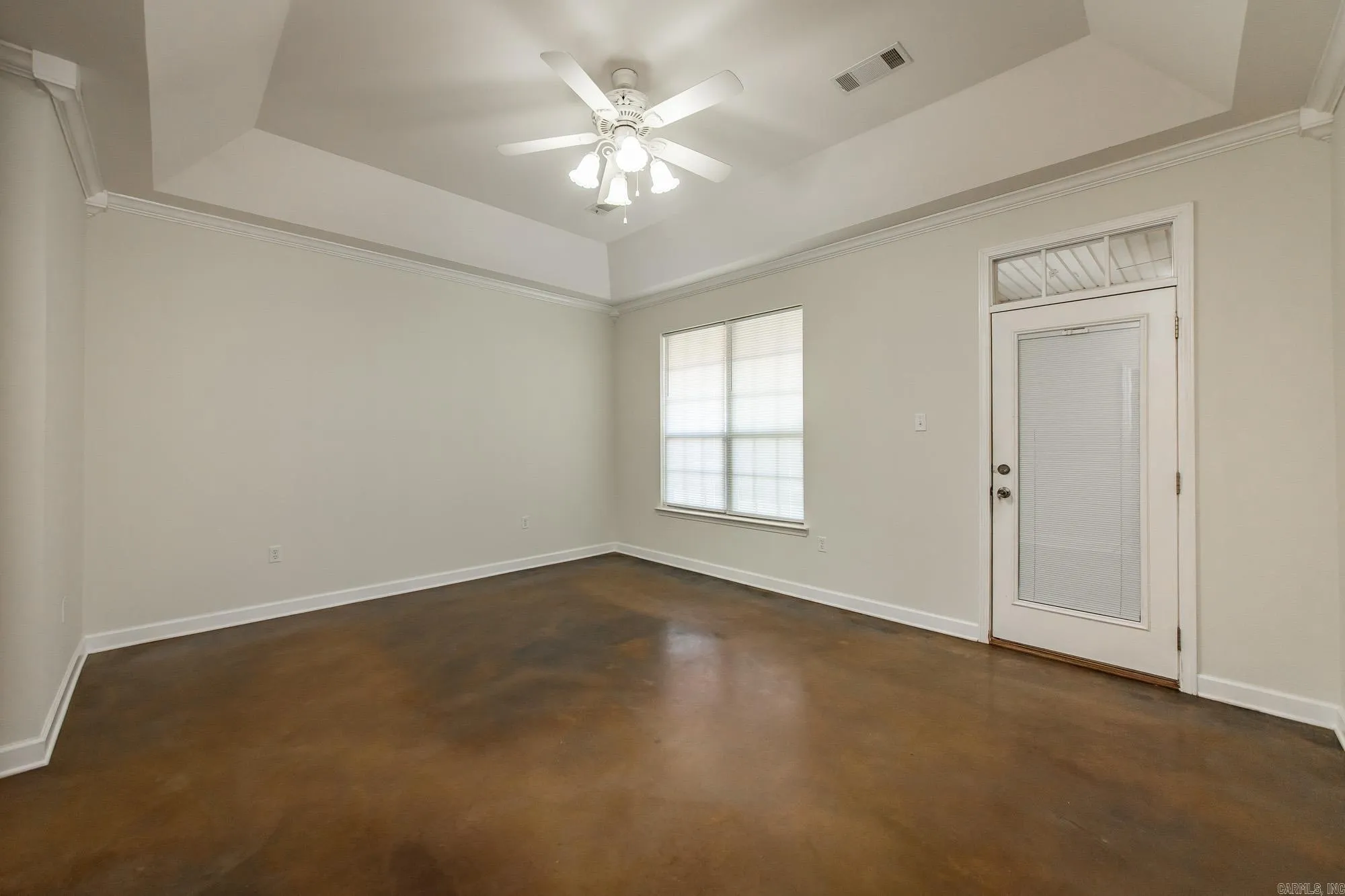 Property at 3383  Henderson - Image 16