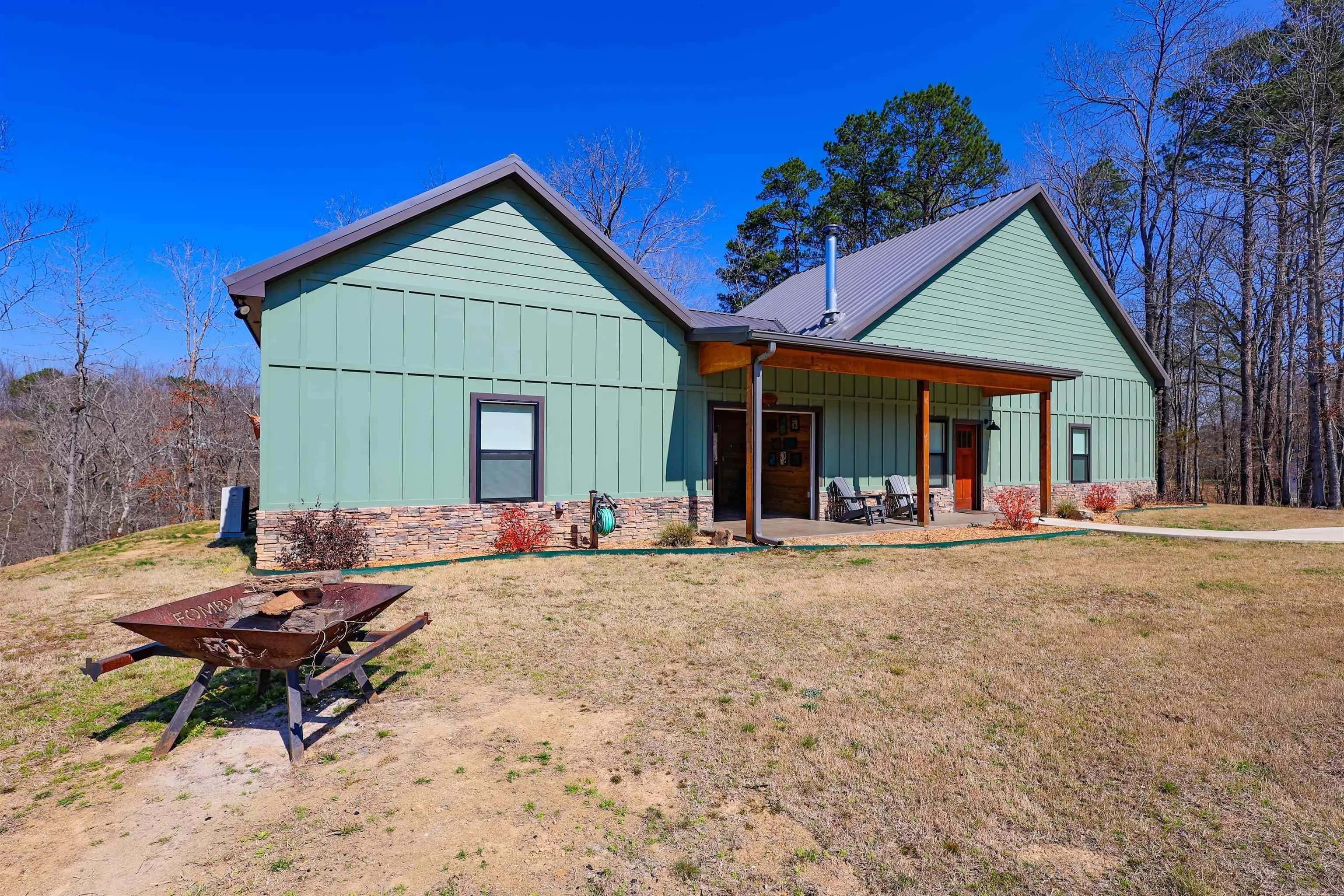 Property at 64 E Riverwatch - Image 40