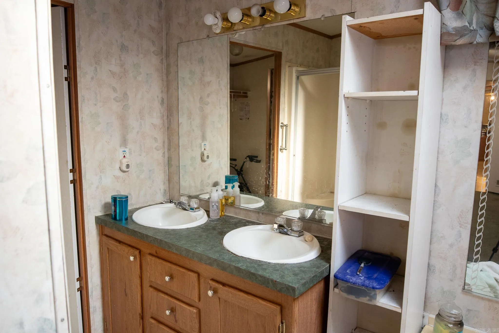 Property at 2666  Wine dot - Image 24