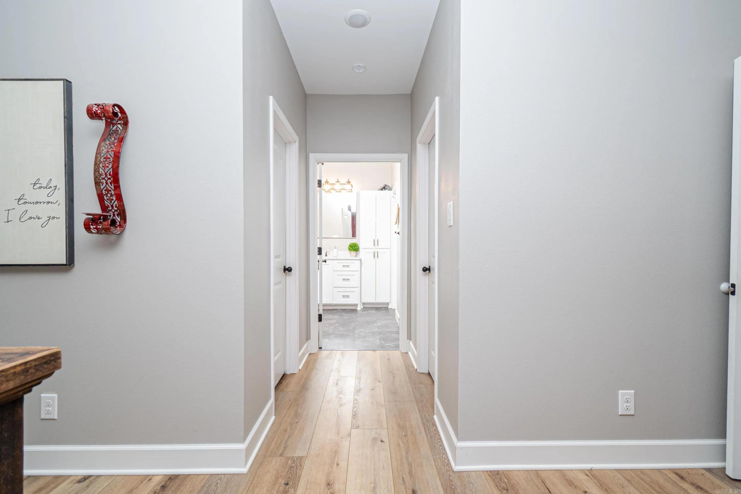 Property at 640  Heritage - Image 13