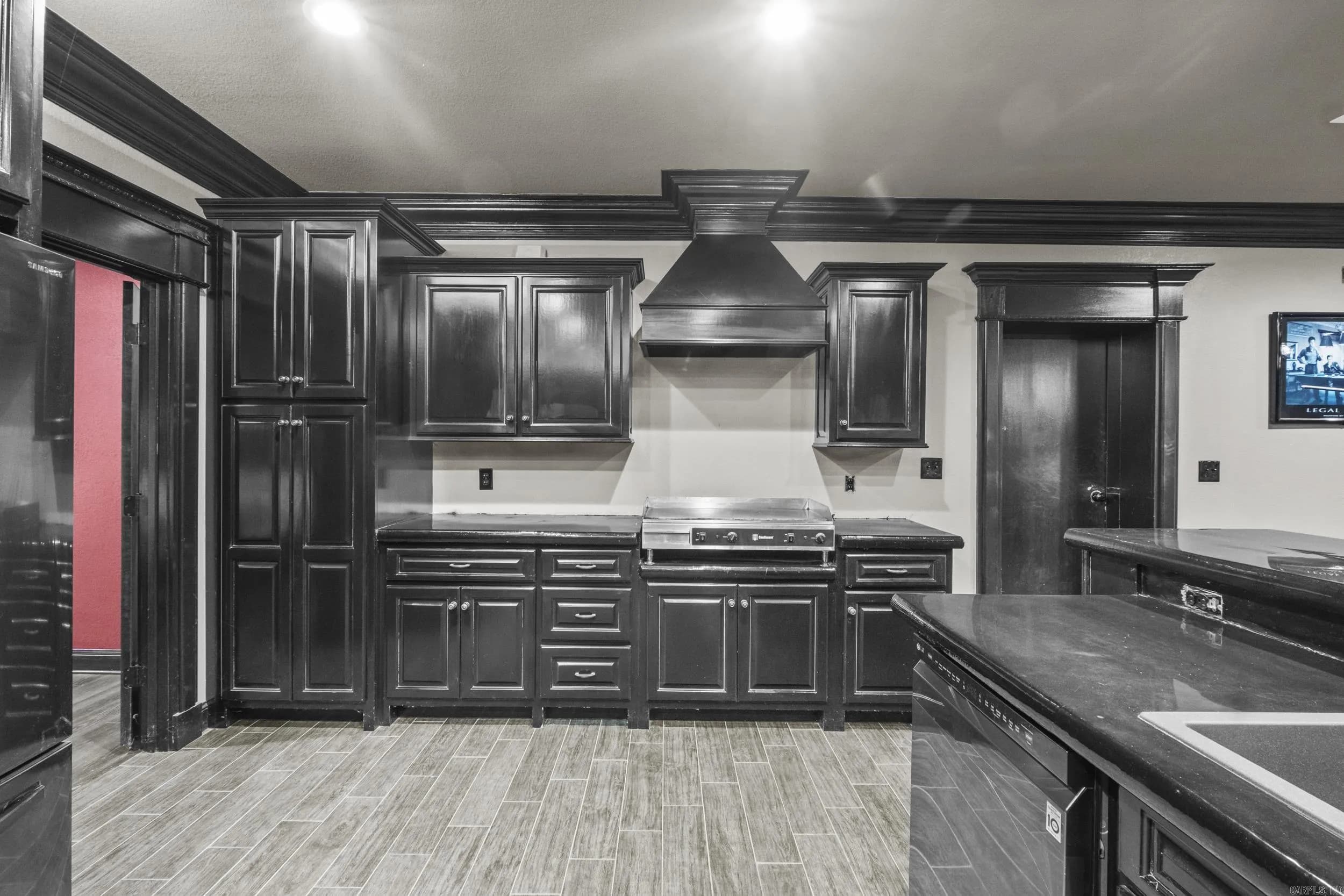 Property at 285  Johnston - Image 14