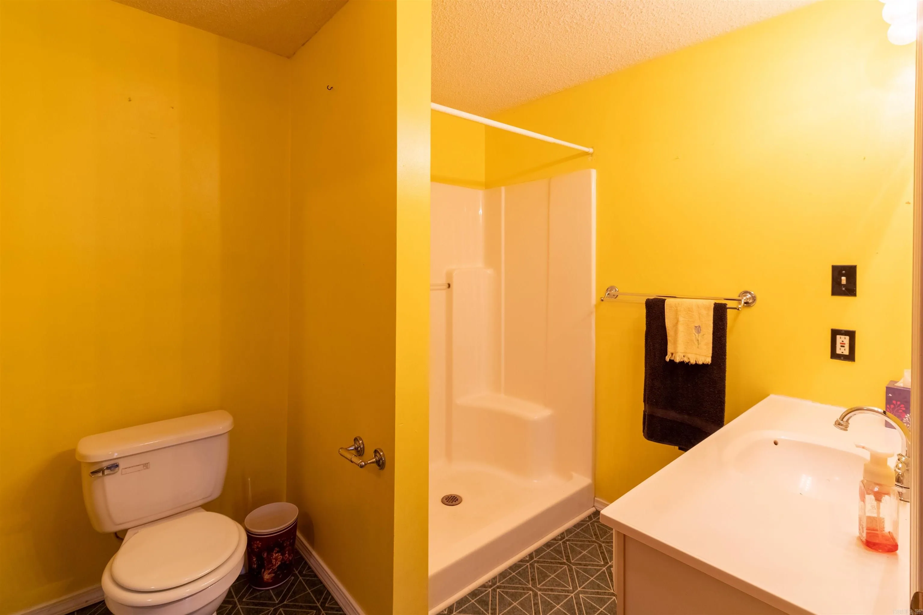 Property at 1711 W Cline st - Image 12