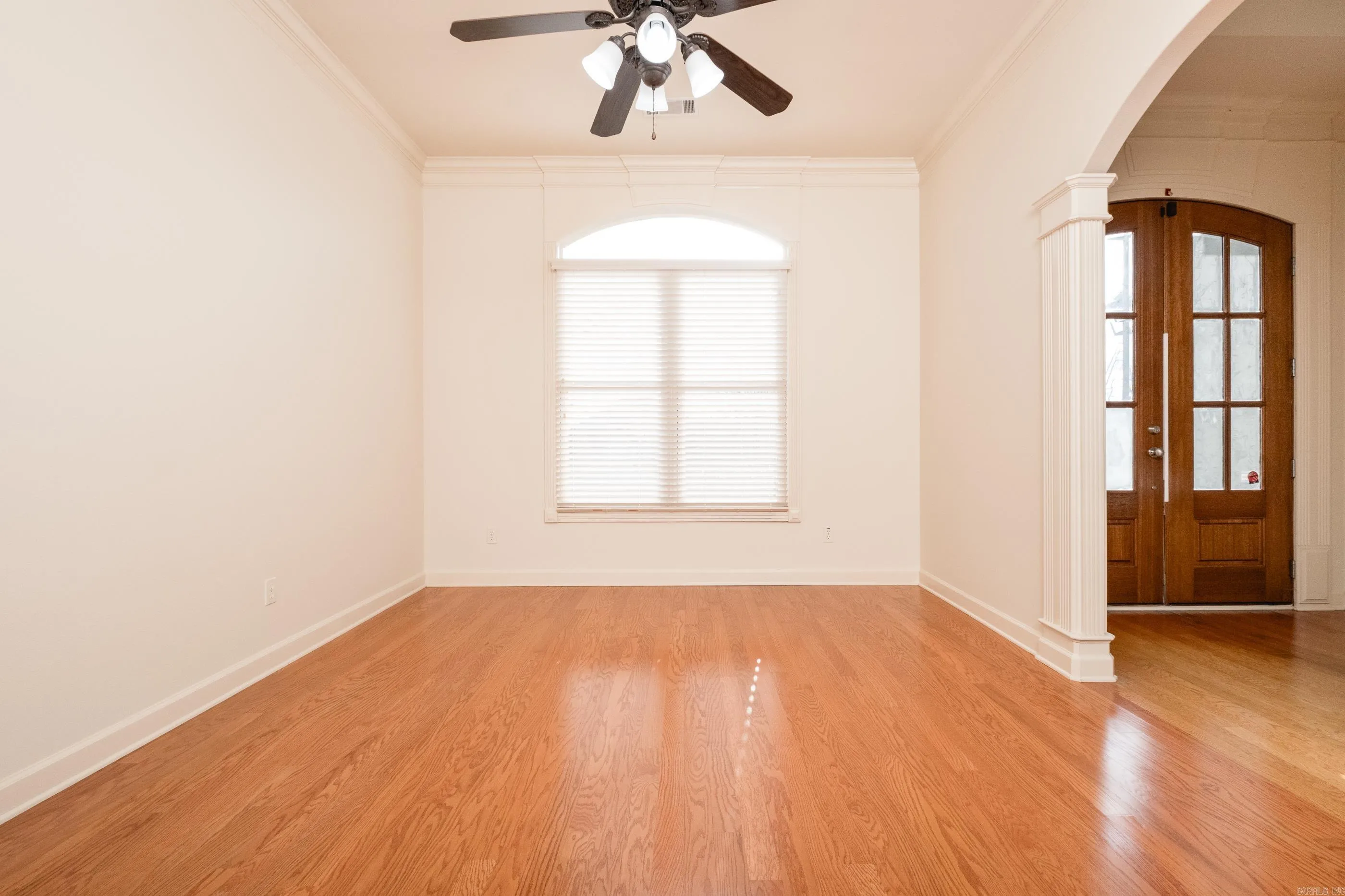 Property at 115  Noyant - Image 7