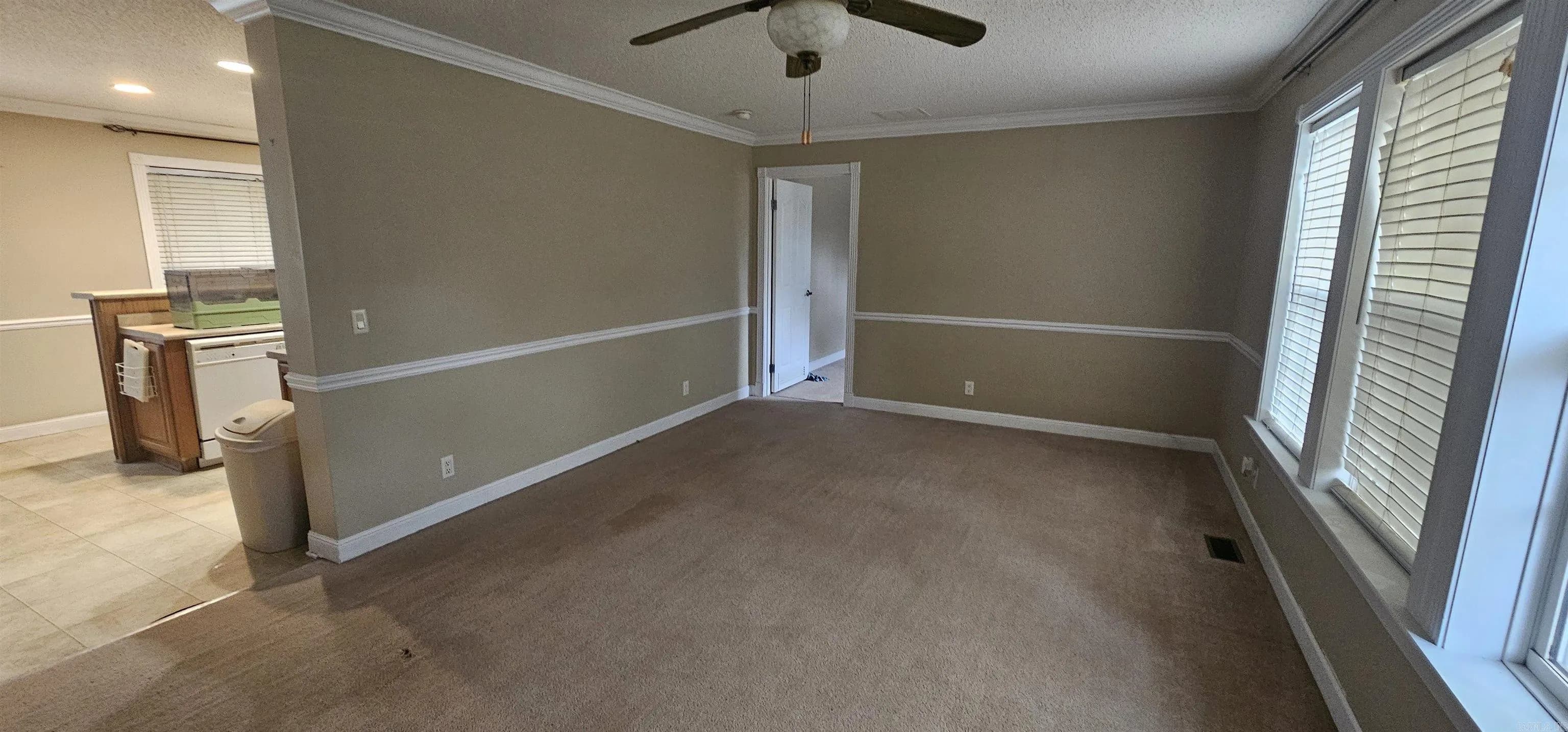 Property at 10021  Webster - Image 6