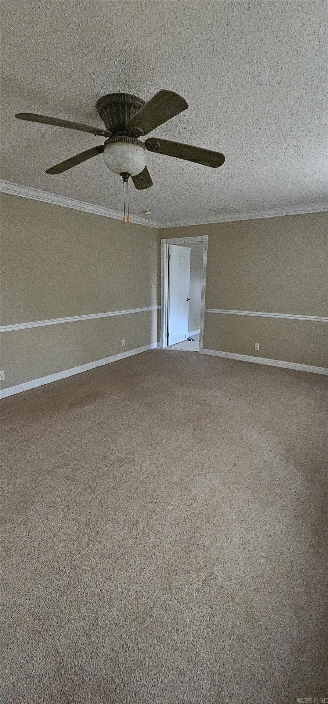 Property at 10021  Webster - Image 17
