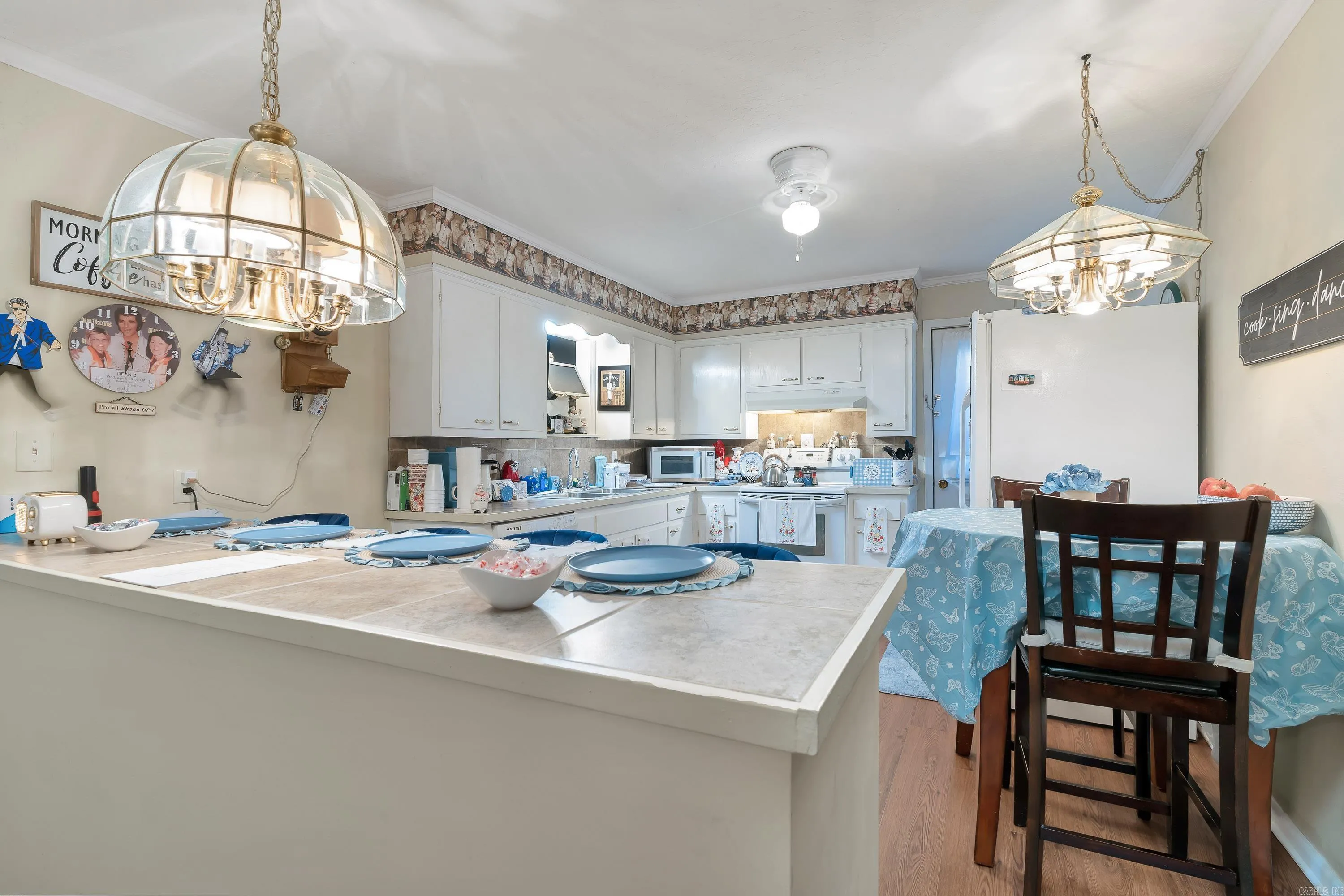 Property at 44  Oak grove - Image 9