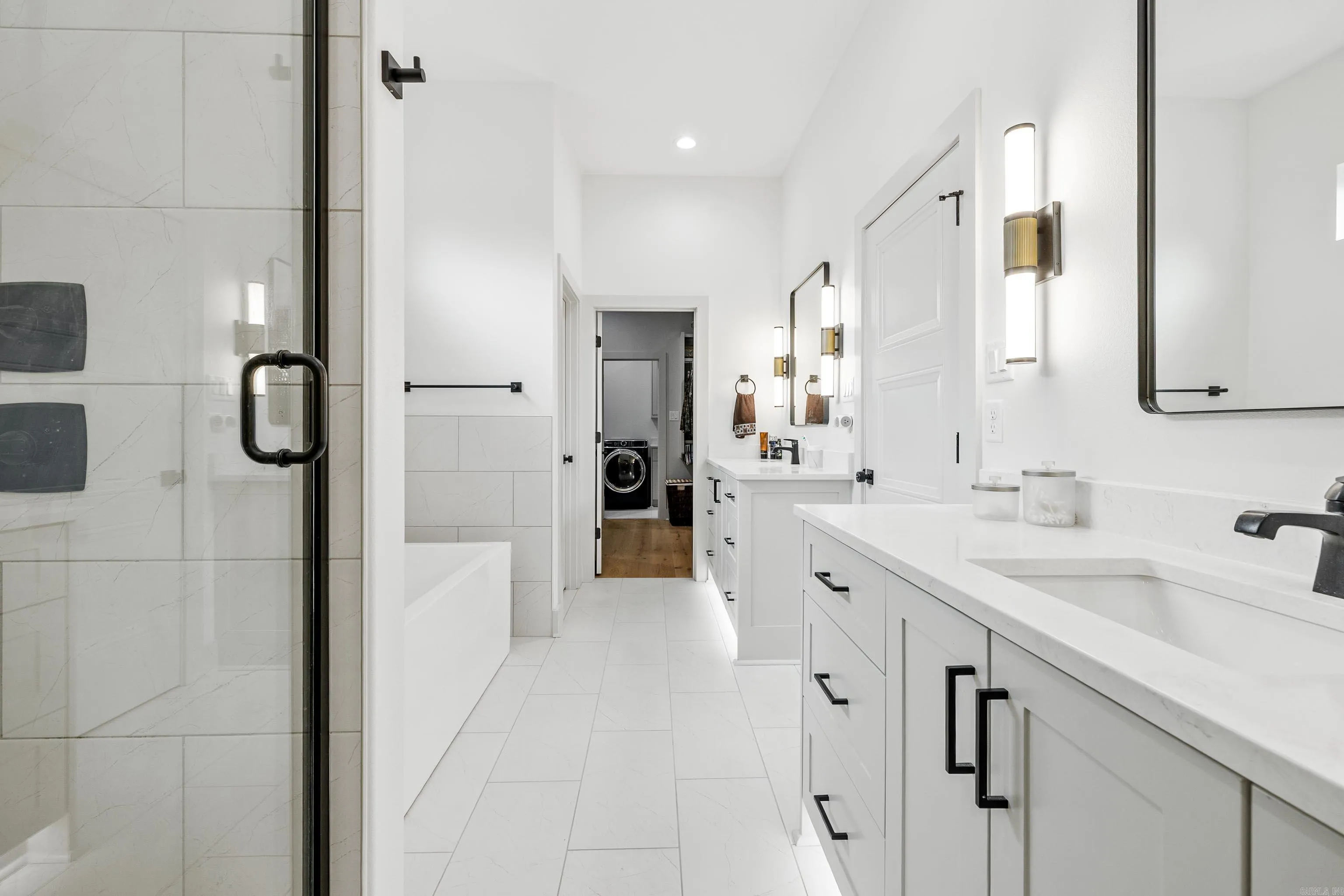 Property at 8028 N Shoreline - Image 26