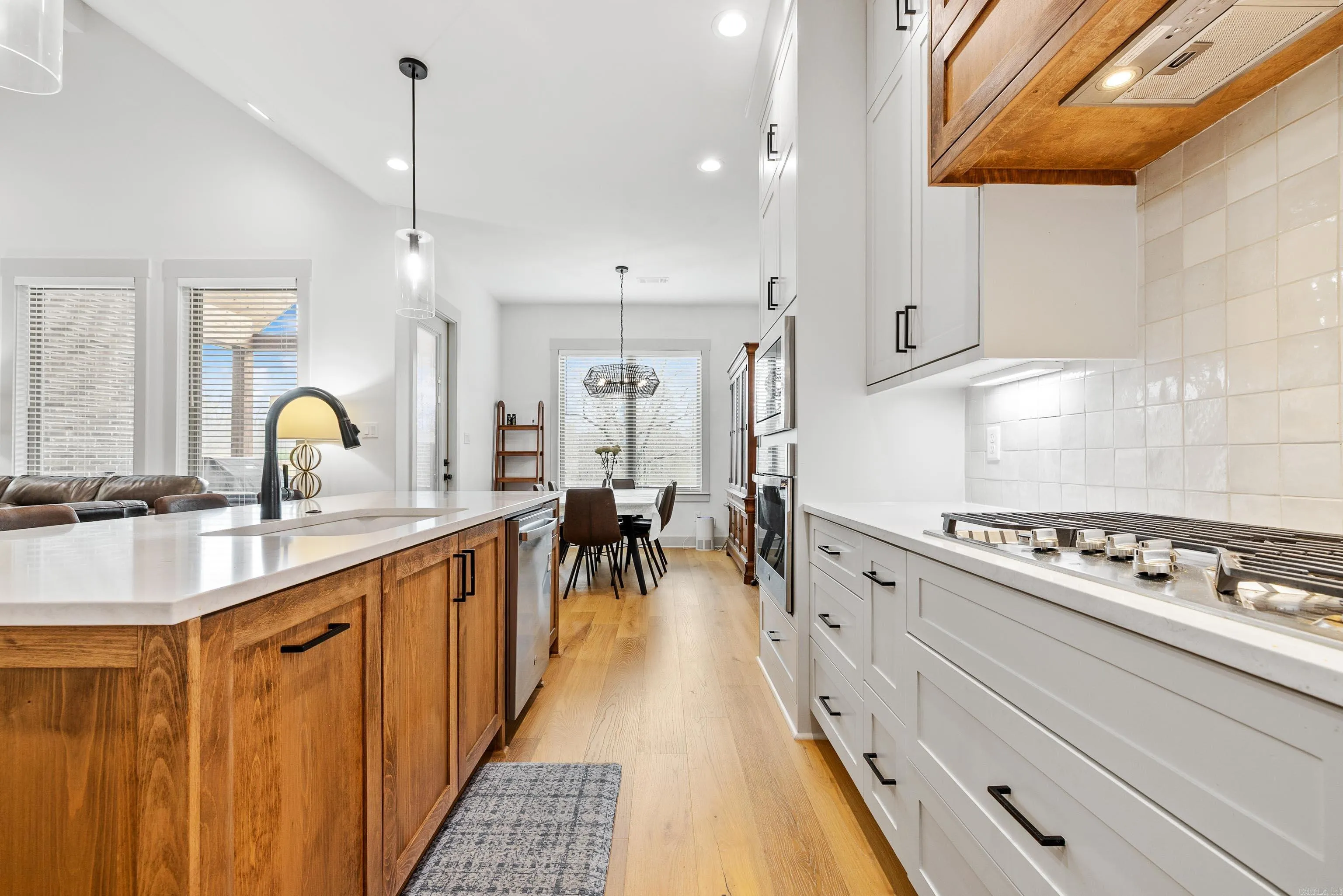 Property at 8028 N Shoreline - Image 14