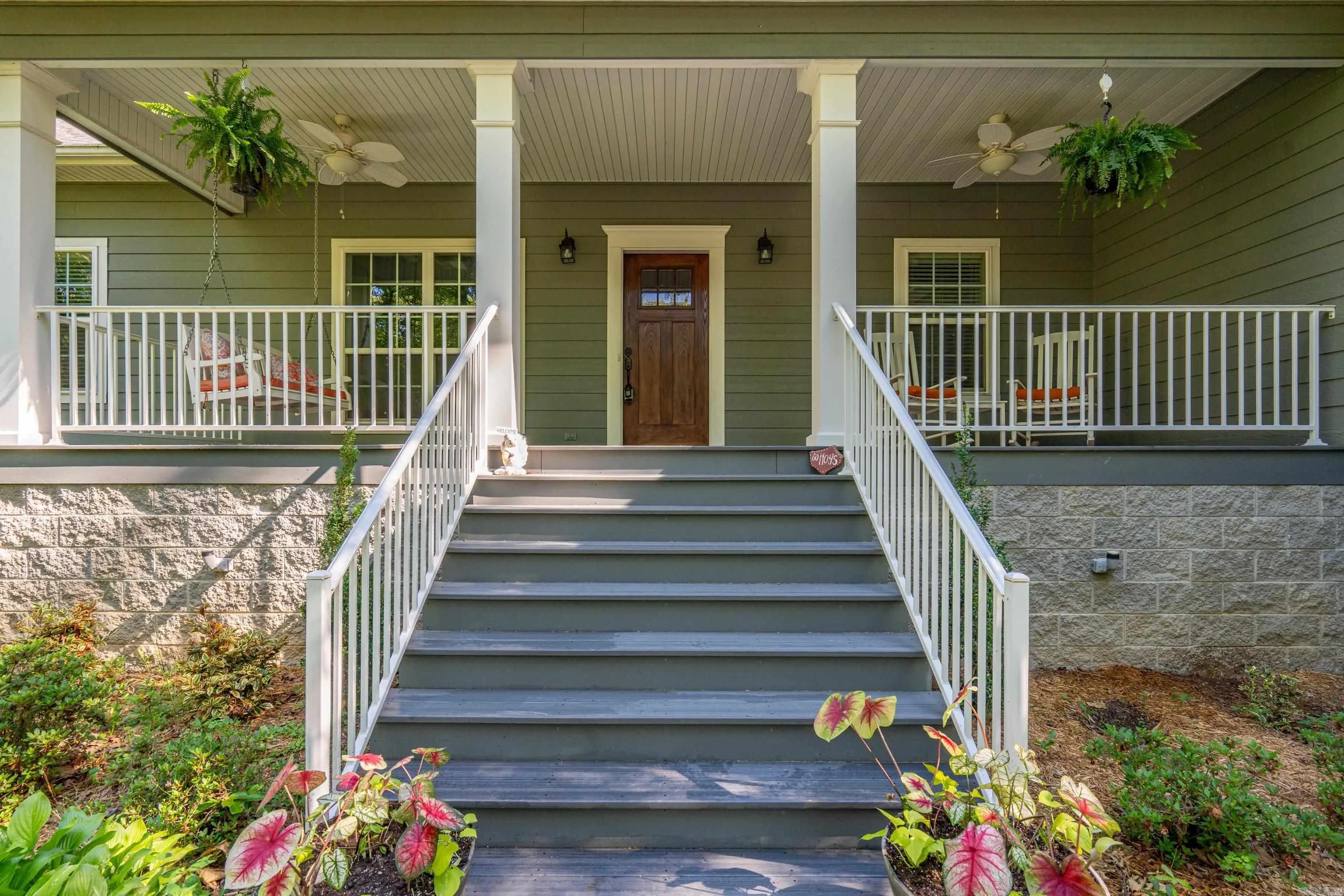 Property at 220  Autumn oaks - Image 31